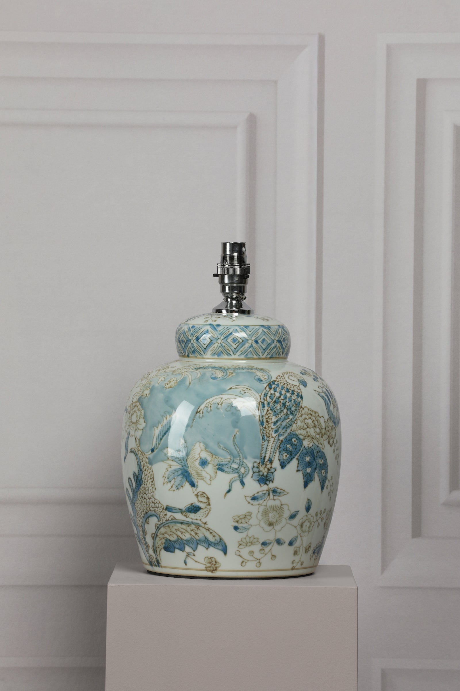 Ceramic Elegance | Charming Botanical Bird Print Table Lamp Base 3