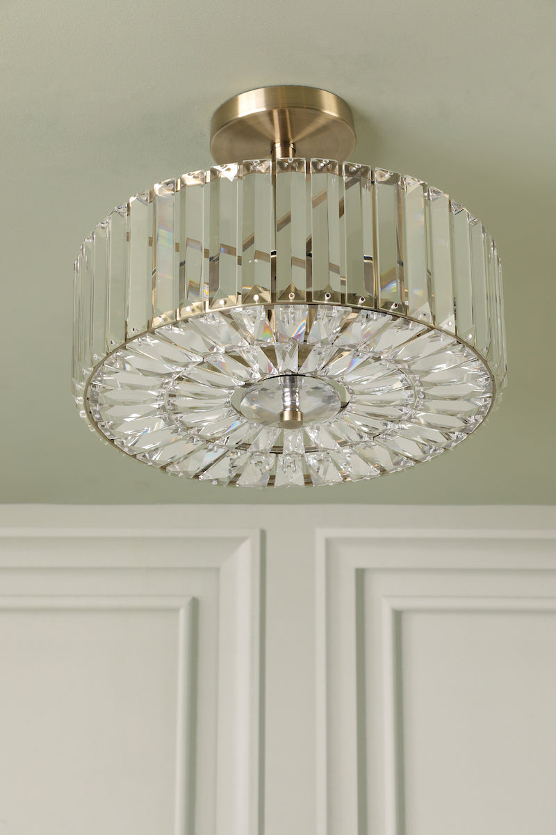 Freyza - Plafonnier semi-affleurant Laura Ashley Fernhurst à 3 lumières, en cristal et laiton antique