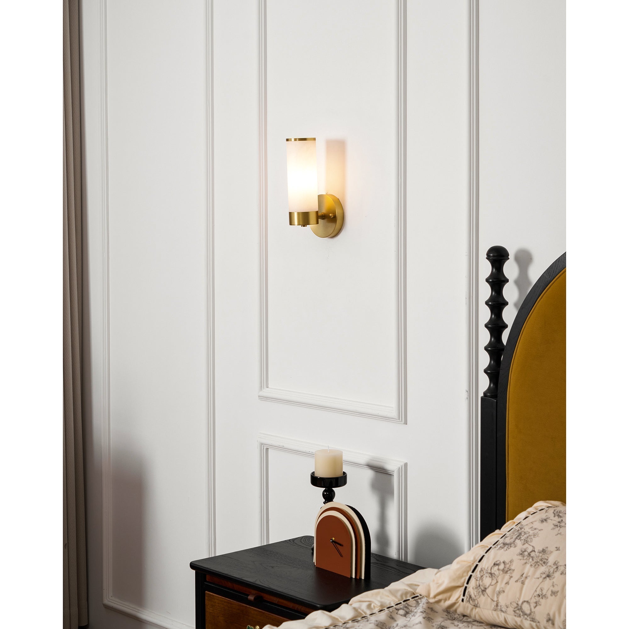 Freyza | Olvynis Brass Alabaster Brass Wall Light – Bedroom Hallway