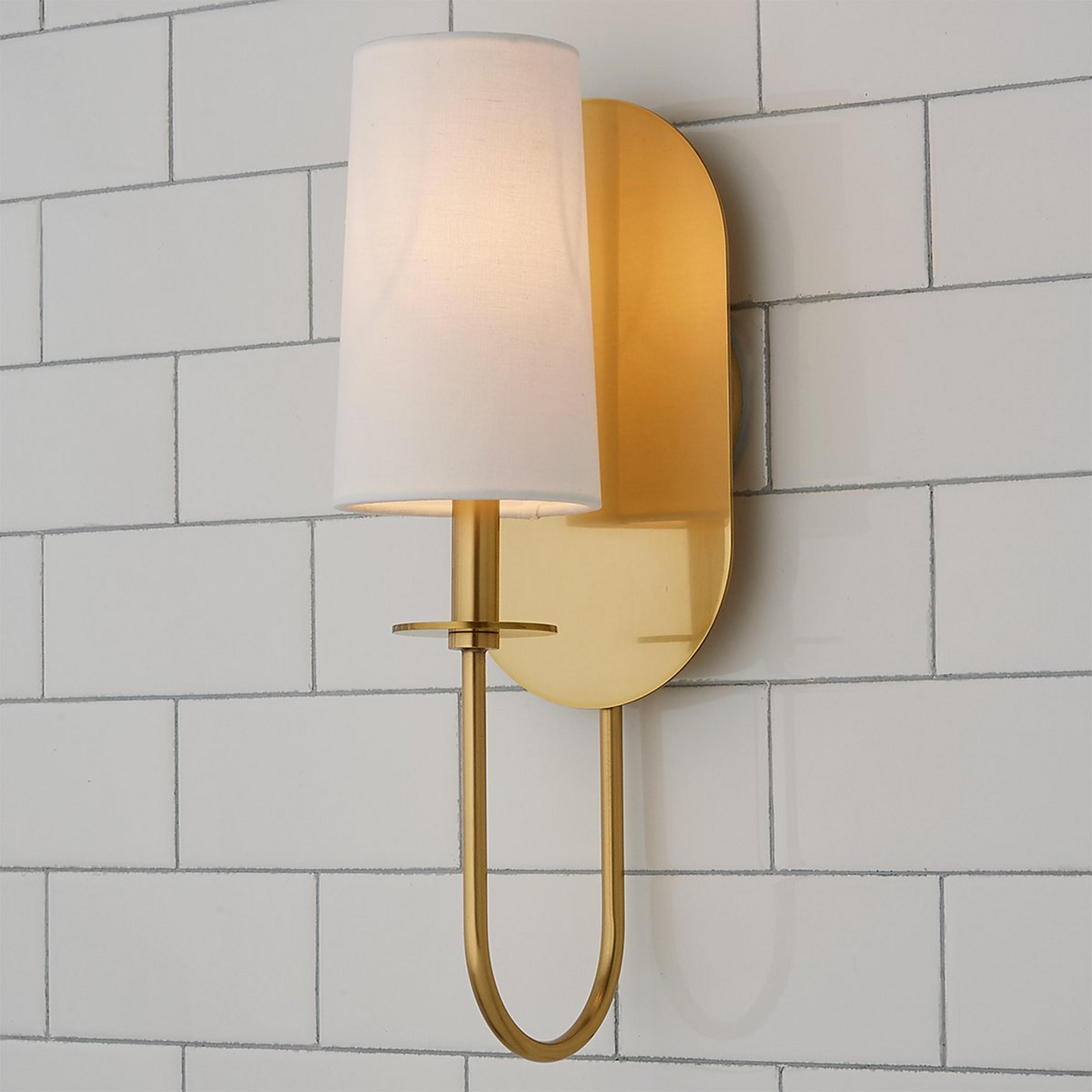Freyza | Voloraris Elegance Brass Brass Fabric Wall Light – Bedroom Hallway
