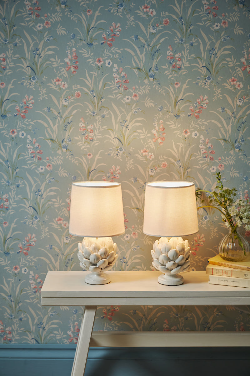 BotanicaLuxe | Elegant White Ceramic Artichoke Table Lamp Set 1