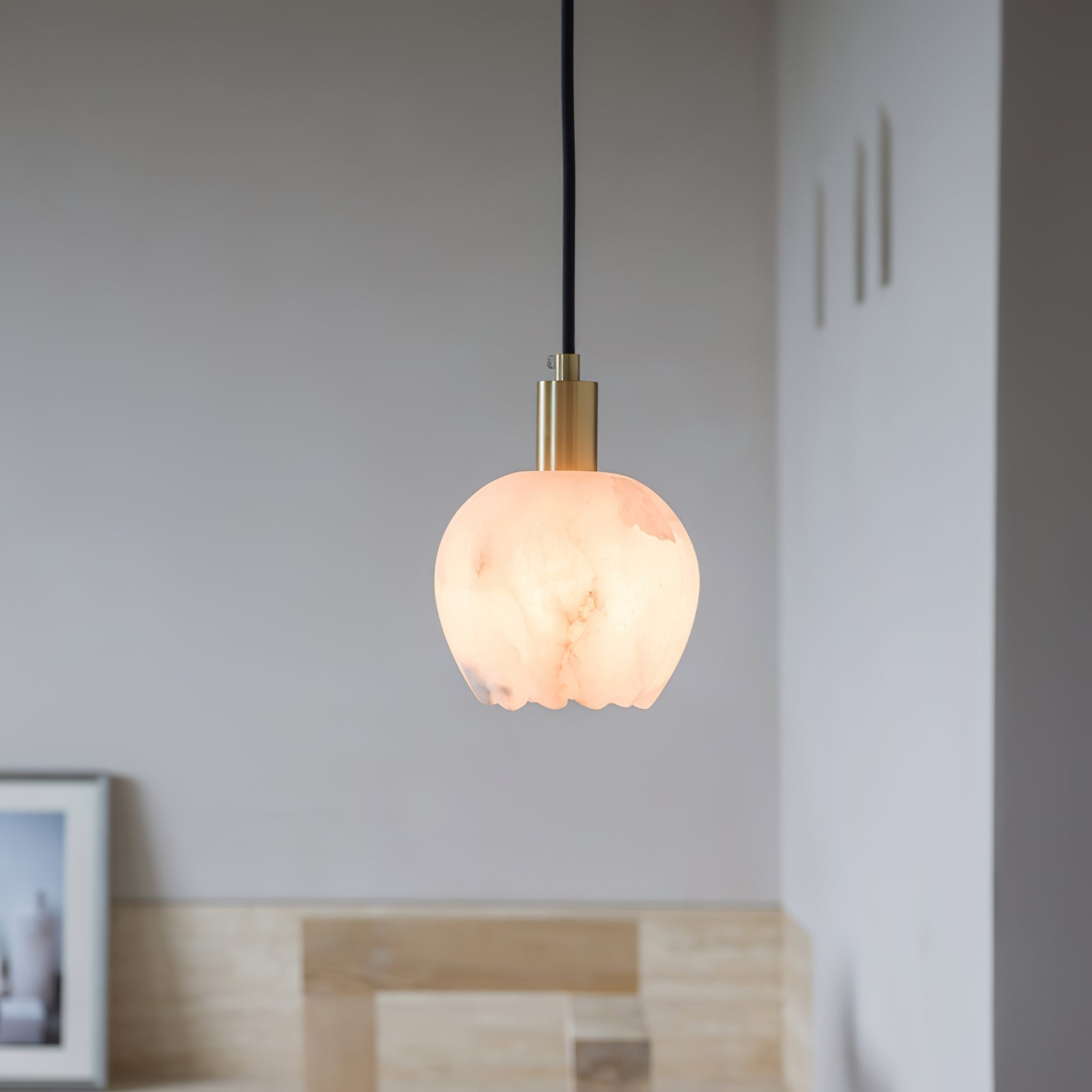 Freyza | Olraeos Brass Alabaster Brass Pendant Light – Kitchen Dining Room