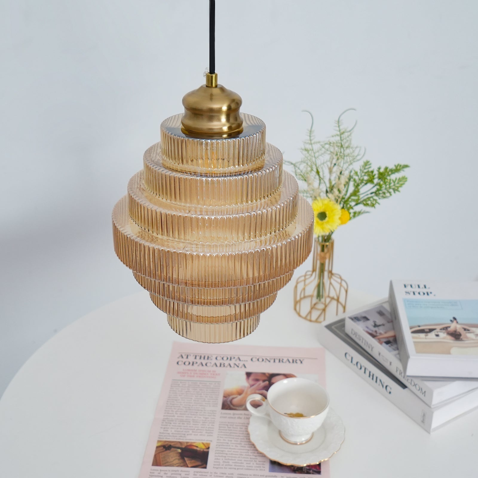 Suspension en verre Freyza | Amara – Luminaire suspendu en verre pour cuisine et salle à manger