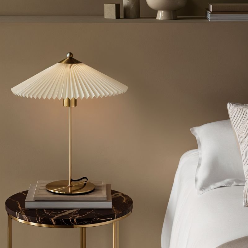 LuminaraGlow | Elegant Retro Table Lamp for Bedside & Living Room 4