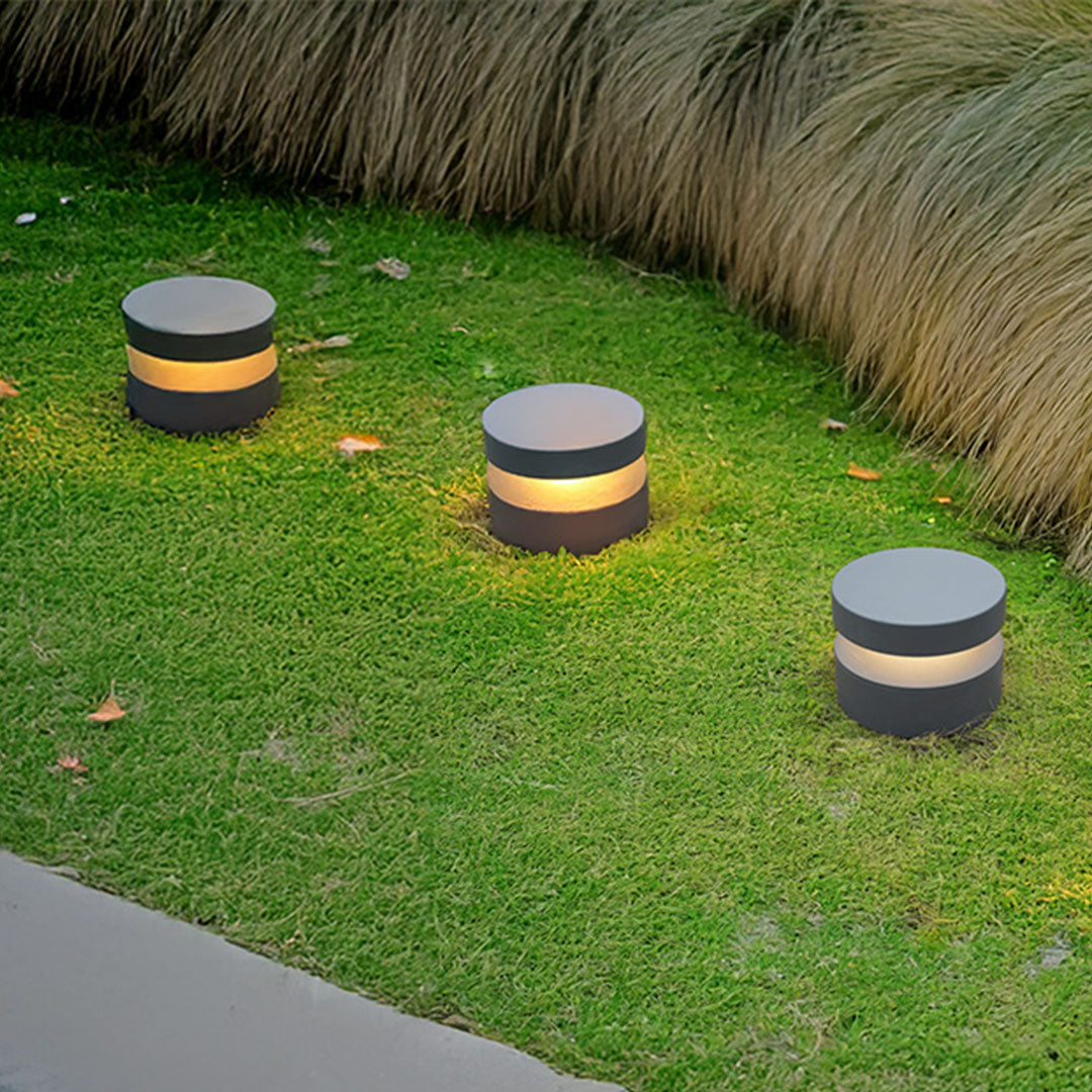 Luminara | Sleek Modern 110V LED Outdoor Landscape Lighting 2