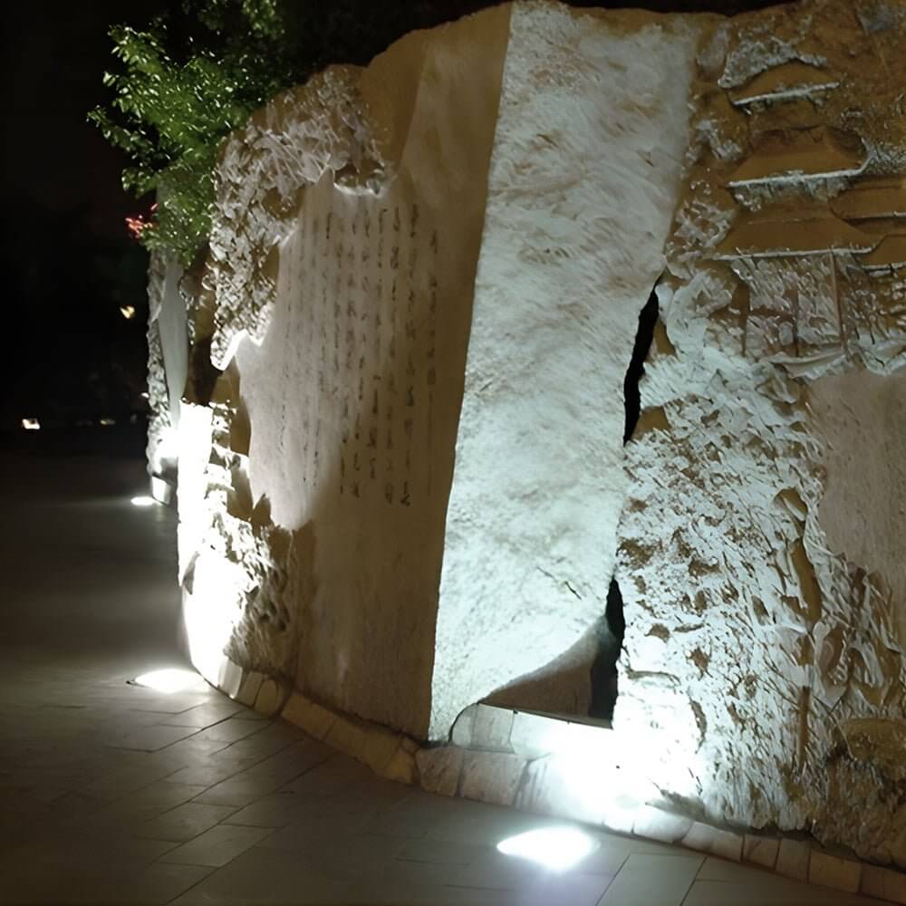 Luminara | Stylish Solar-Powered Recessed Outdoor Garden Lights 7