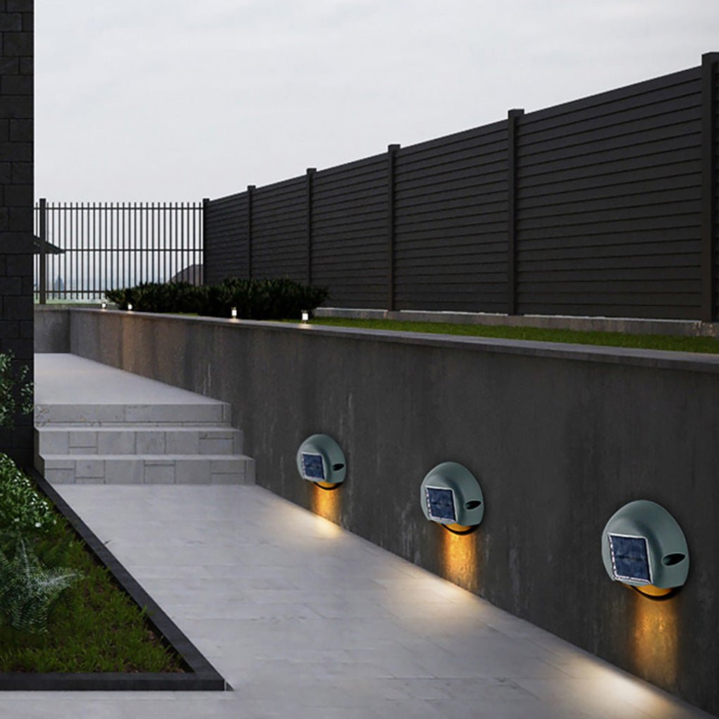 Lumosphere | Elegant Durable Solar Garden Outdoor Deck Light 7