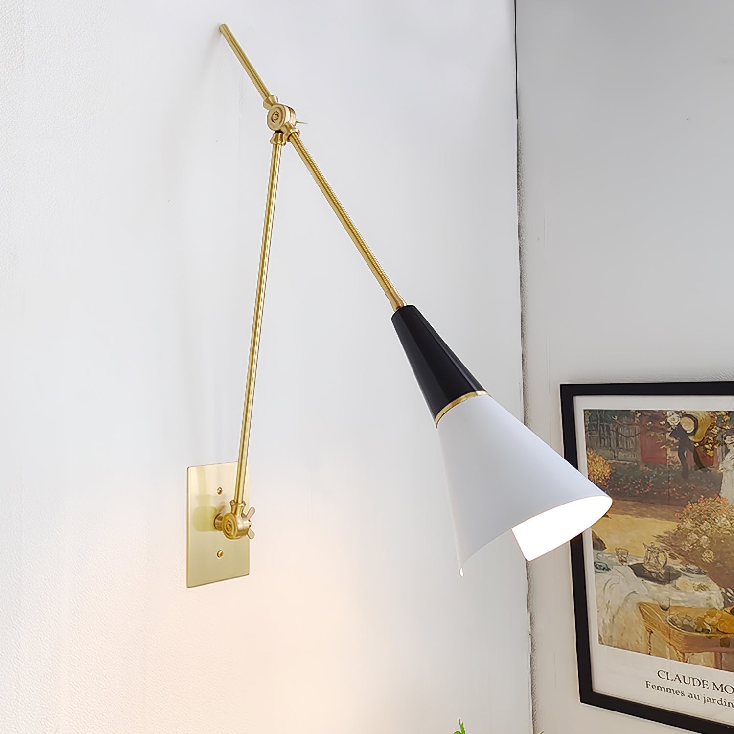 Freyza | Ersila Wandleuchte aus Messing – Schlafzimmer, Flur