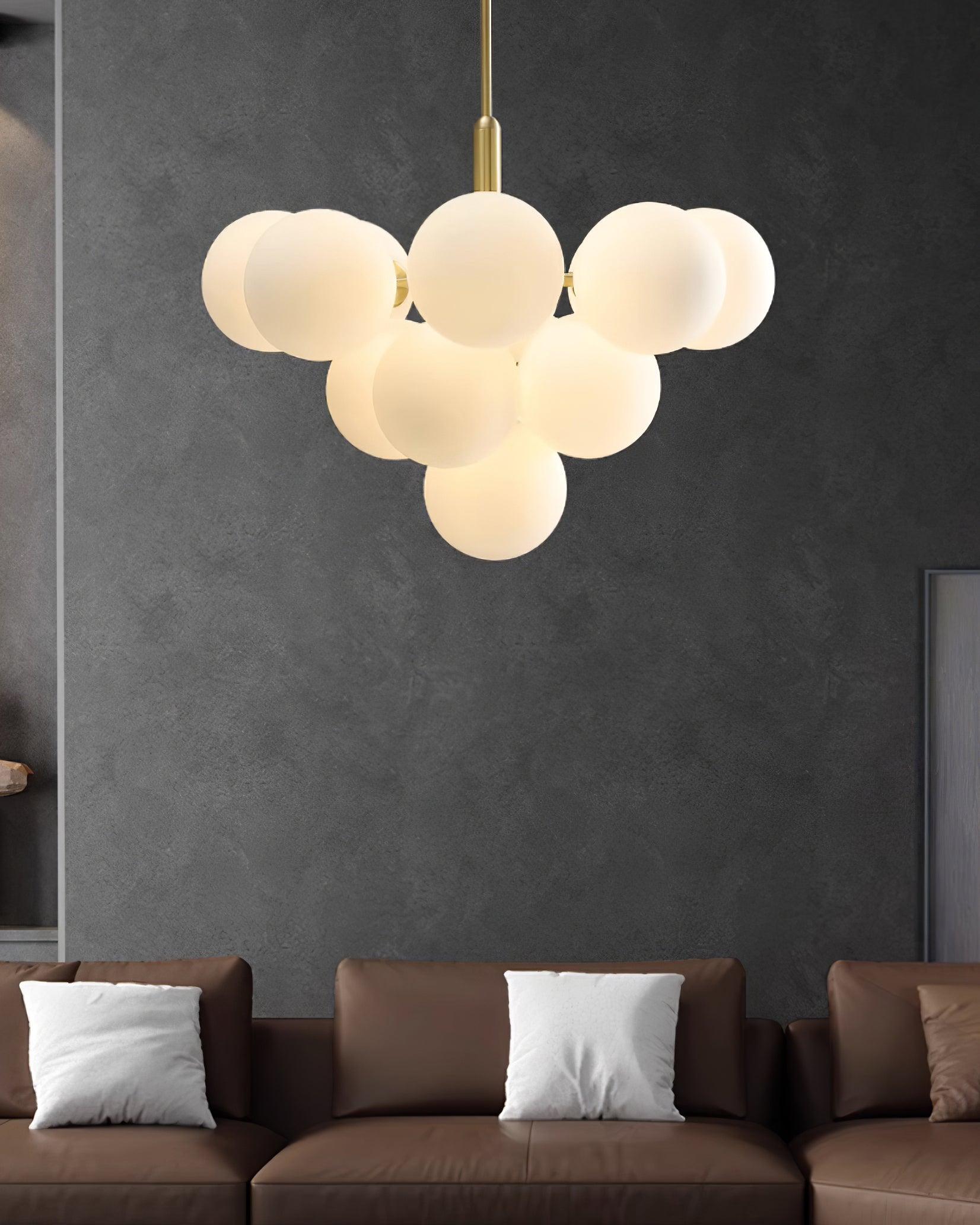 Freyza | Lustre en laiton avec globe en verre – Lustre moderne pour salle à manger et salon