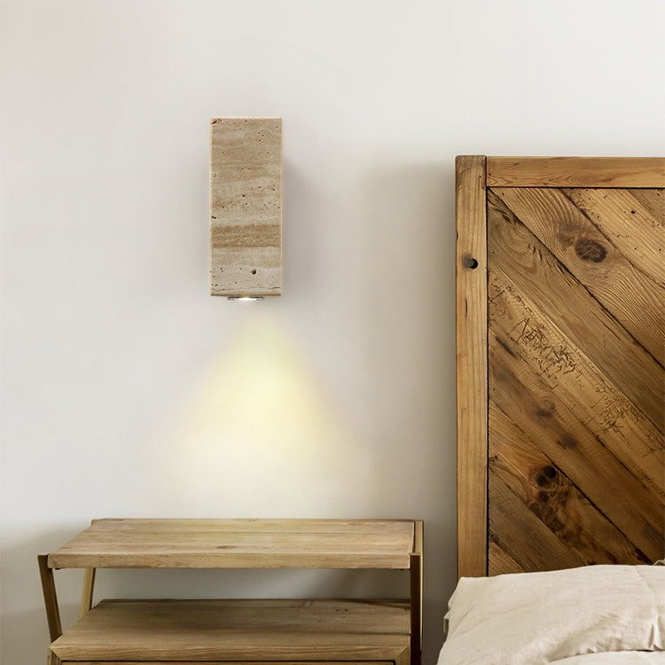 Freyza | Uvineth Travertin-Wandleuchte – Schlafzimmer, Flur