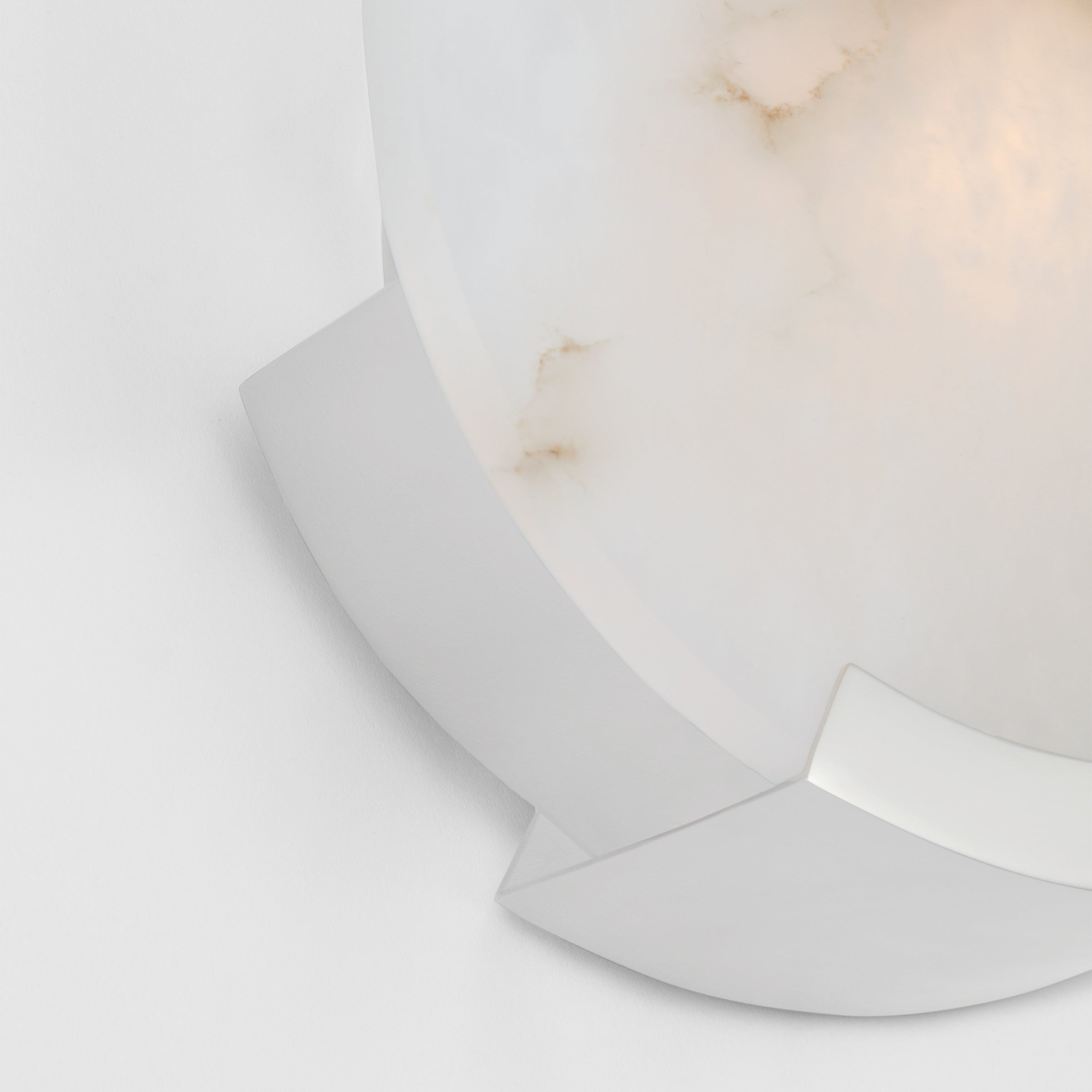 Freyza | Avsolisra Round Alabaster Wall Light – Bedroom Hallway