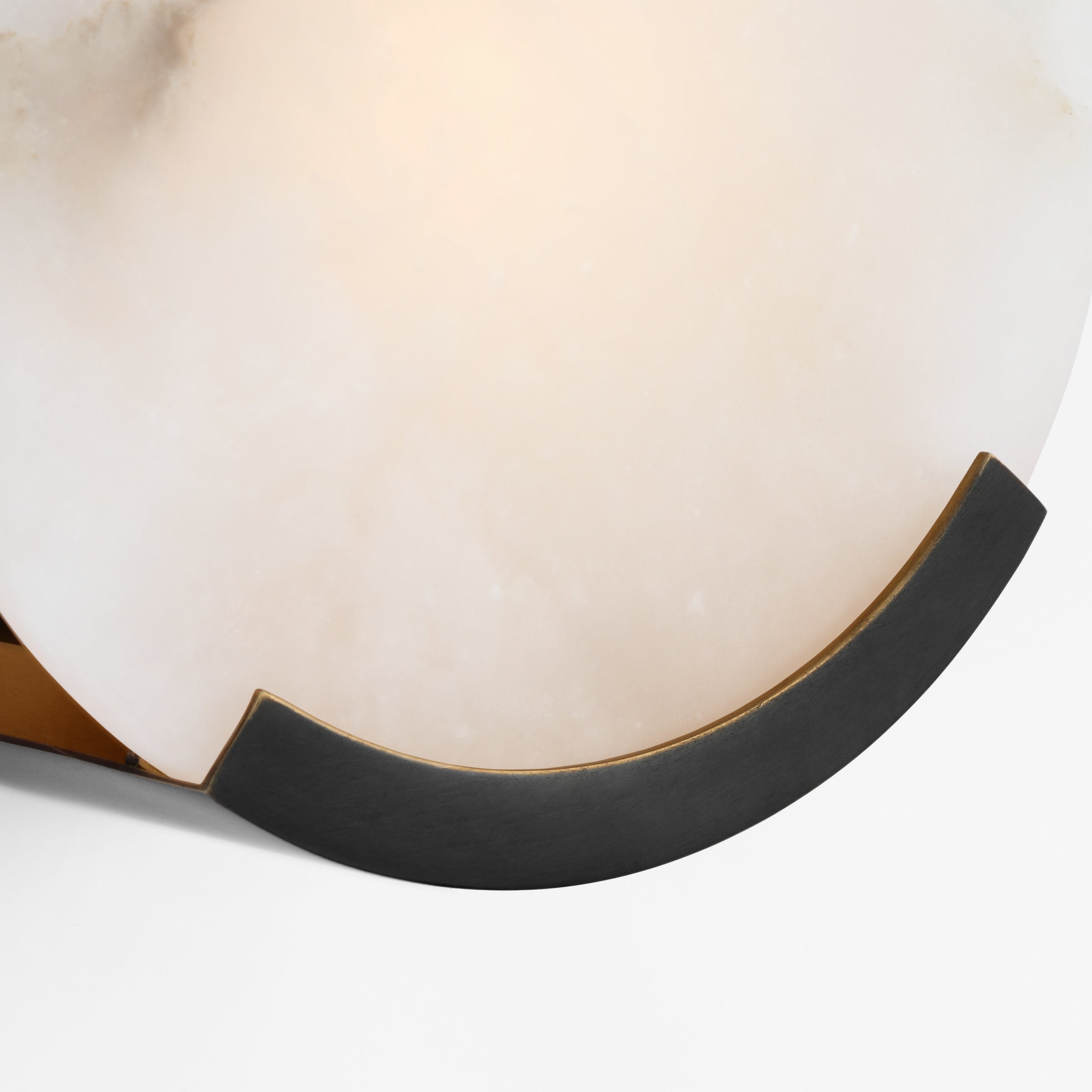 Freyza | Avsolisra Round Alabaster Wall Light – Bedroom Hallway
