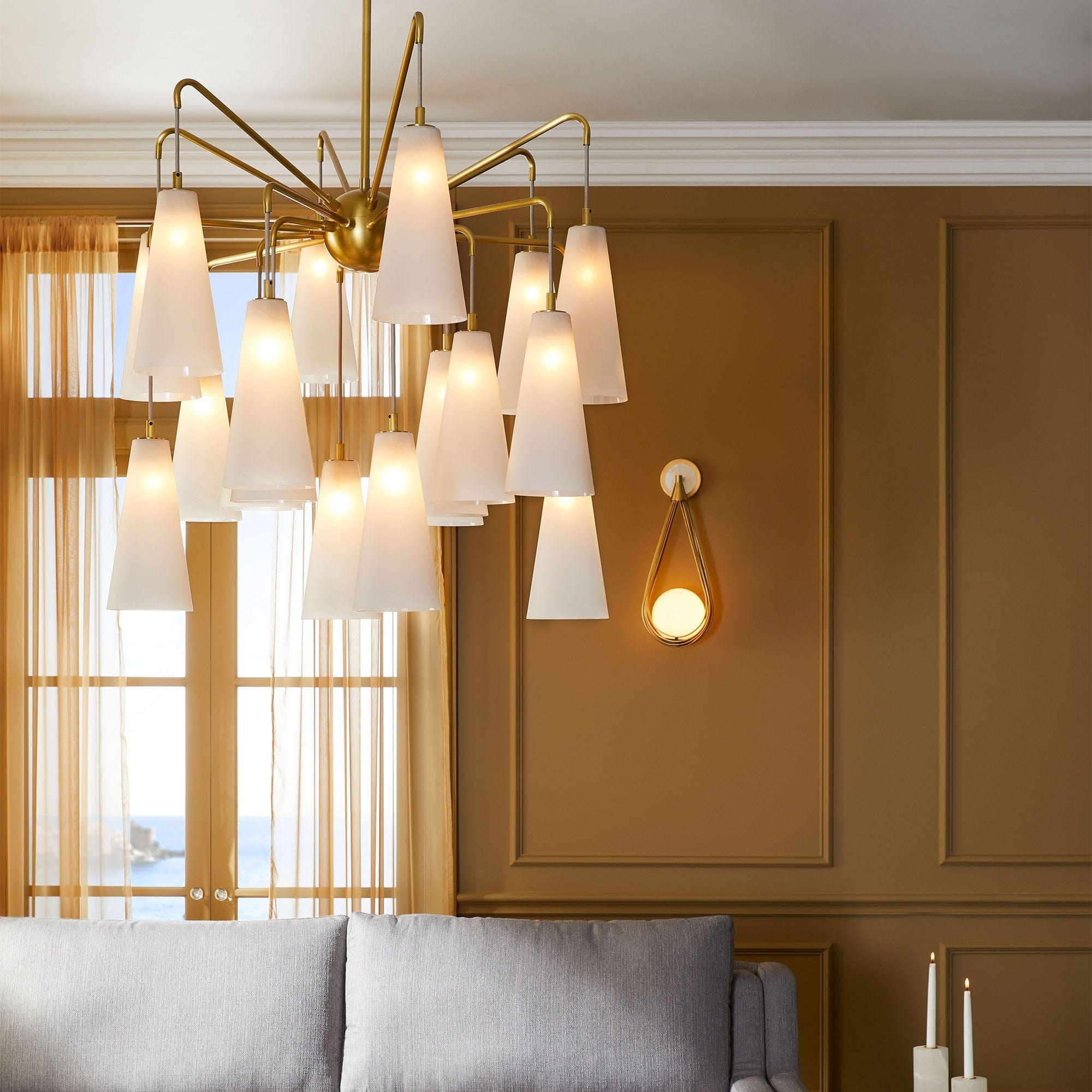 Freyza | Lustre en verre de luxe postmoderne Avtheira – Salle à manger et salon modernes