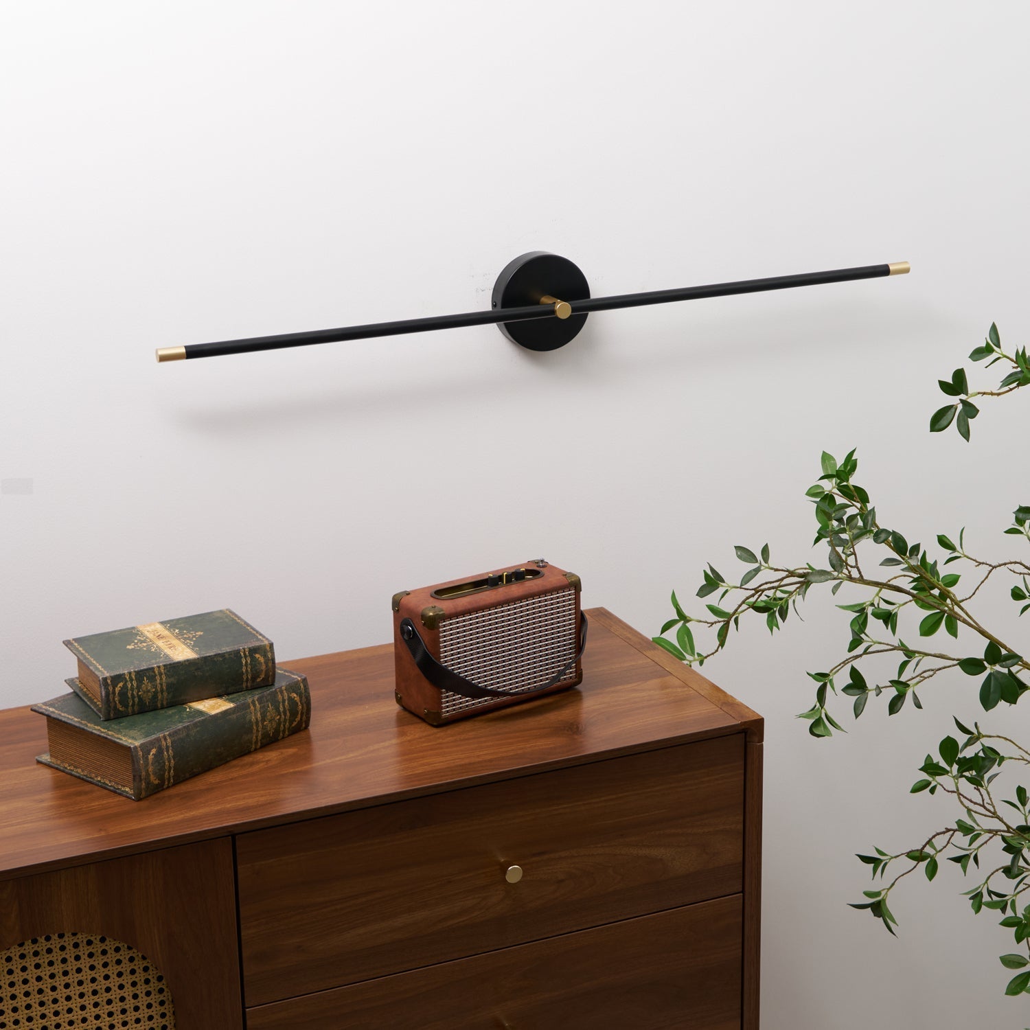 Freyza | Applique murale intérieure linéaire minimaliste – Chambre et salon modernes