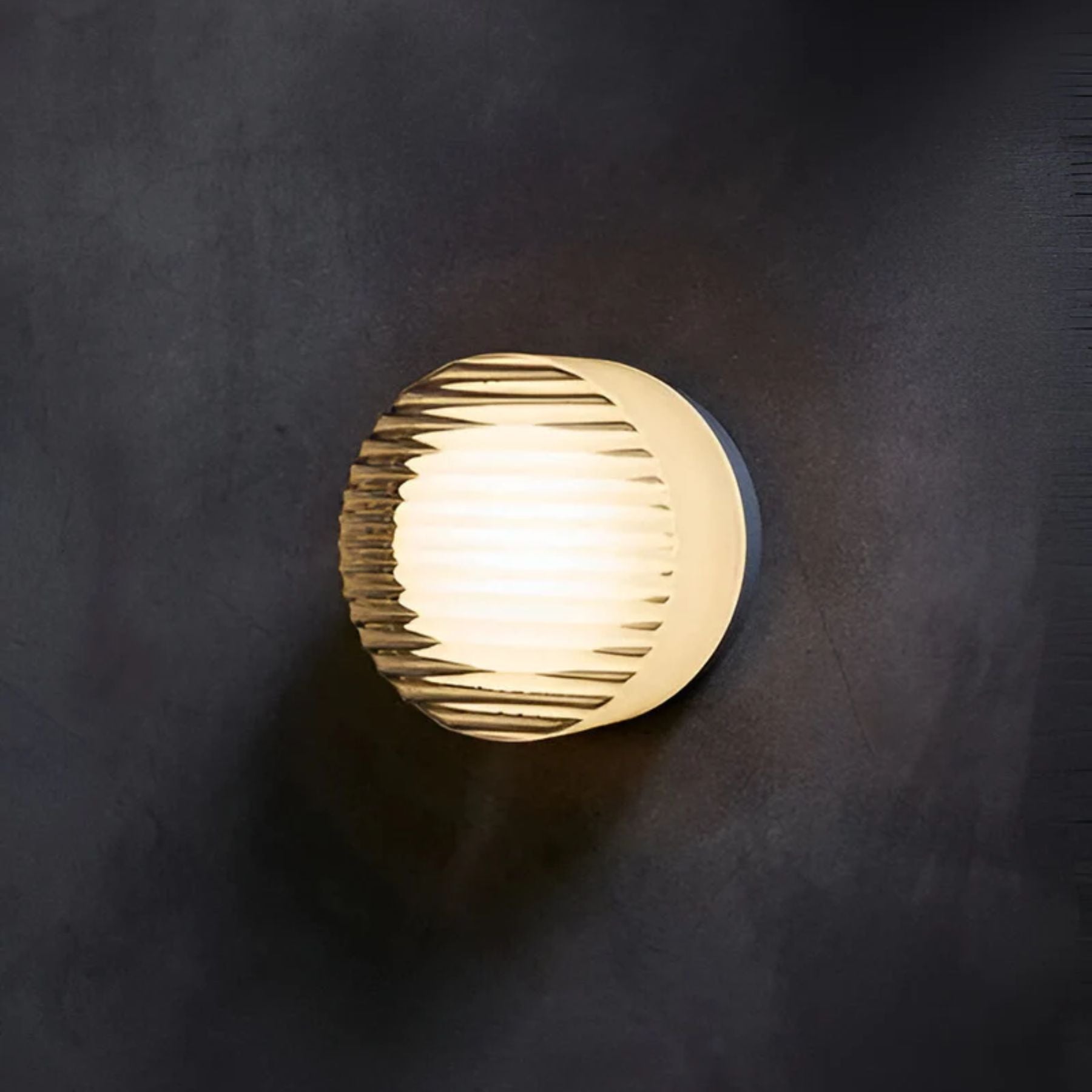 Modern Wall Sconce Light with Amber LED for Cozy Ambiance in Any Room 2