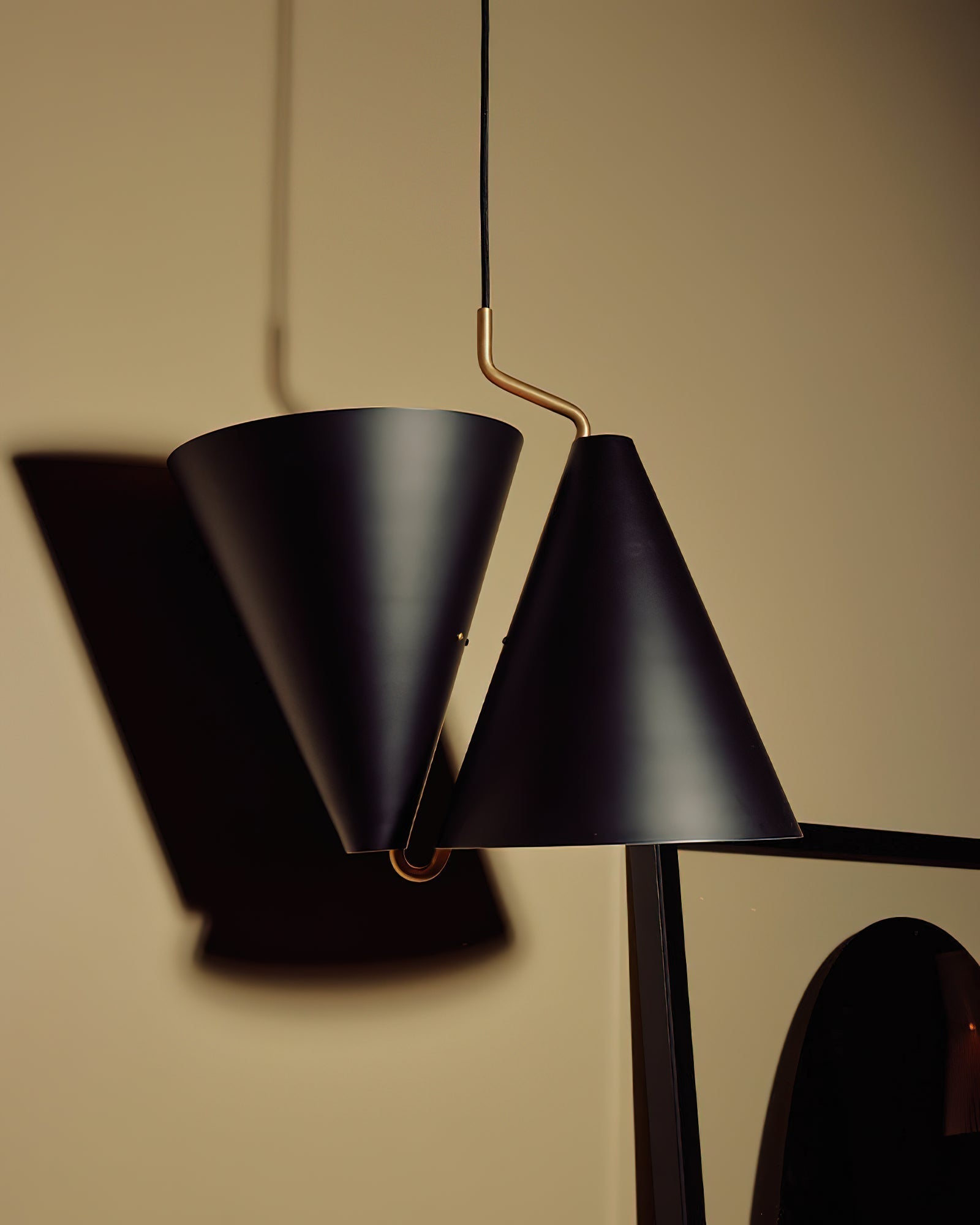 Freyza | Suspension en laiton Covarir – Luminaire suspendu en laiton pour cuisine et salle à manger