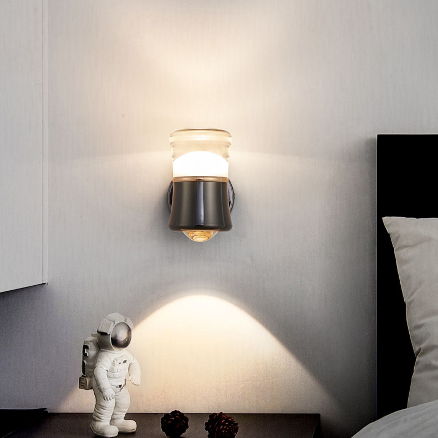 Freyza | Eraeyra Elegance LED Wall Light – Bedroom Hallway