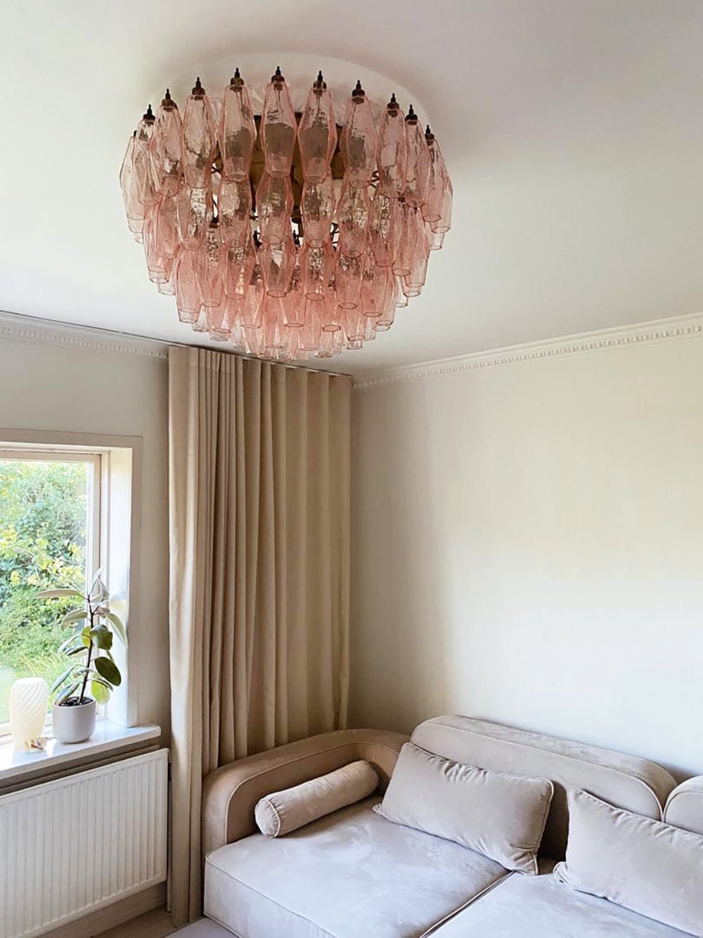 Freyza | Suspension plafond Aurora en verre rose – Chambre et salon vintage