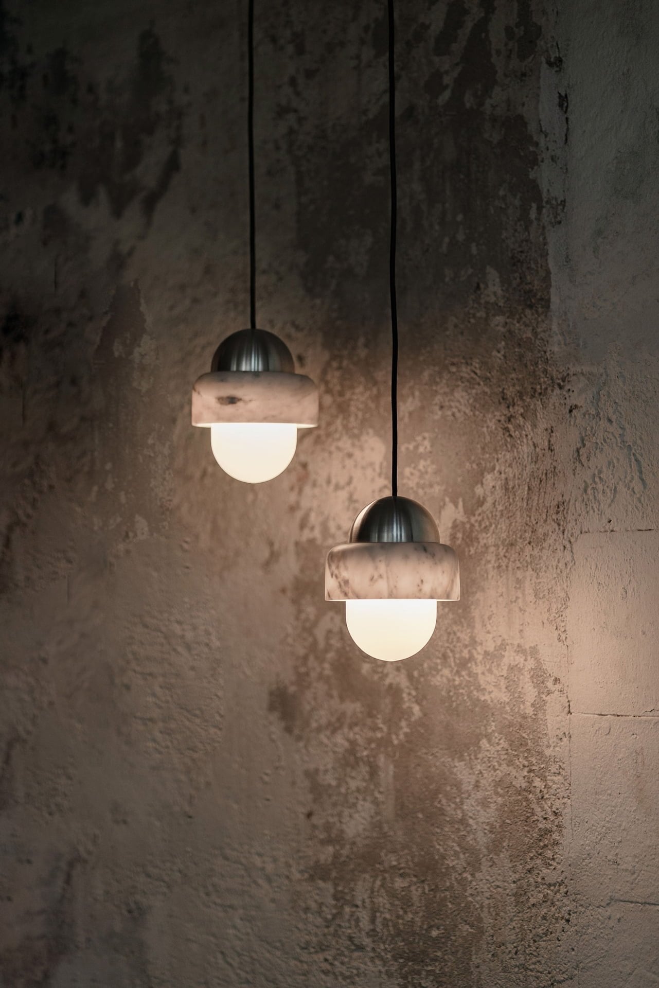 Freyza | Elliren Marmor-Glas-Pendelleuchte mit Glaskugel – Küche, Esszimmer