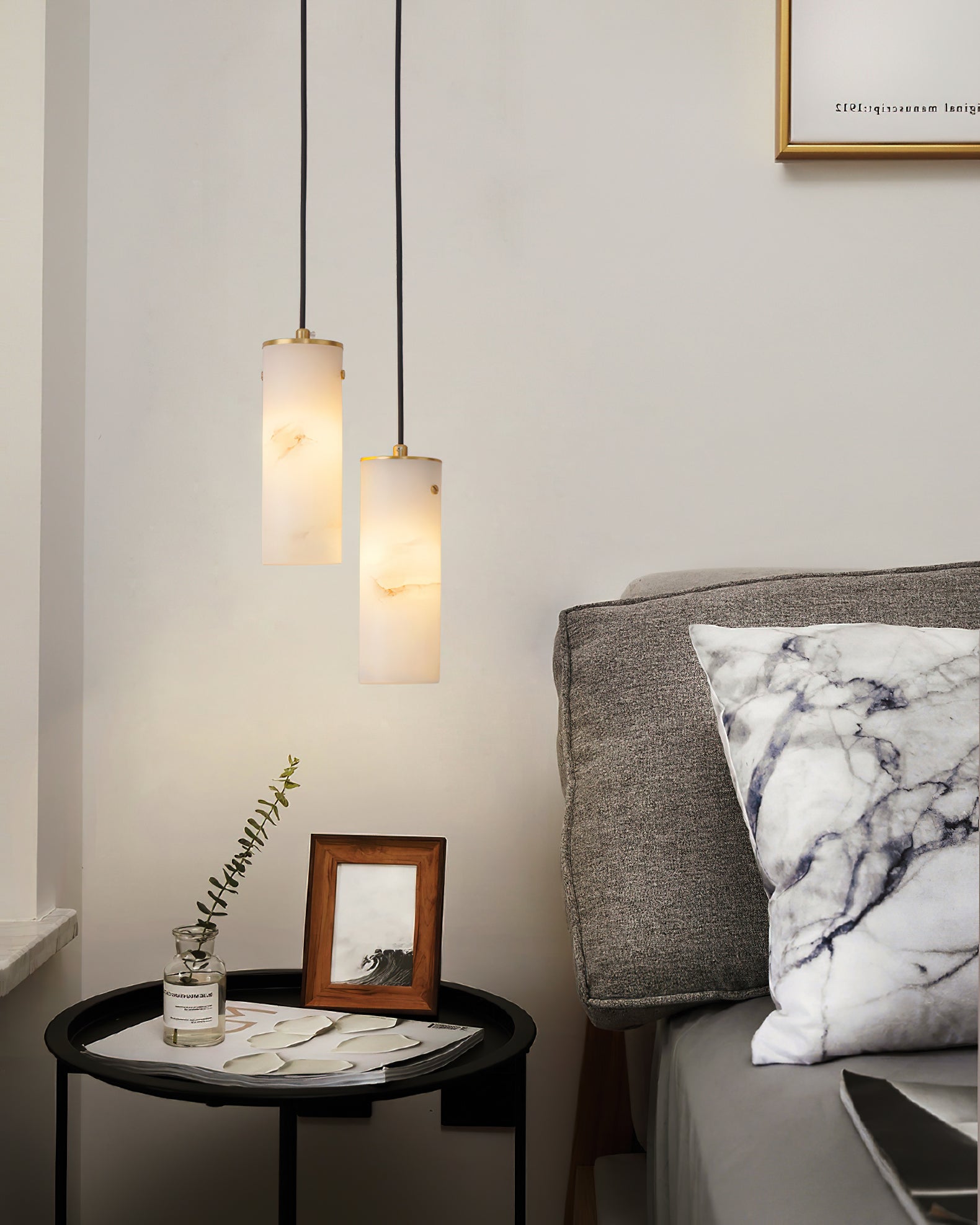 Freyza | Lyvina vertikale Pendelleuchte aus Alabaster – Küche und Esszimmer