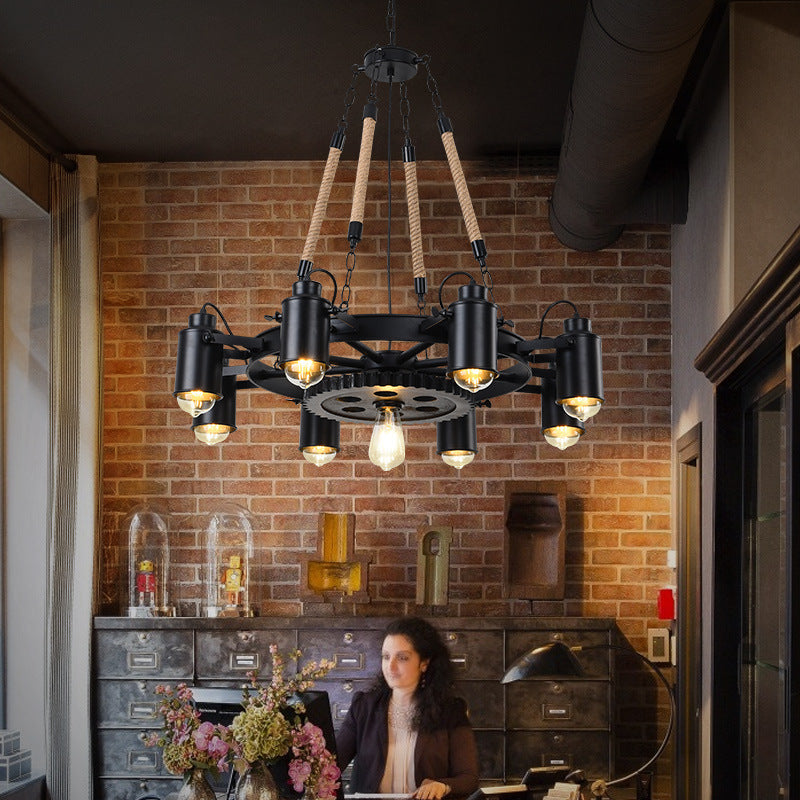 Freyza | Suspension noire – Cuisine industrielle et salle à manger