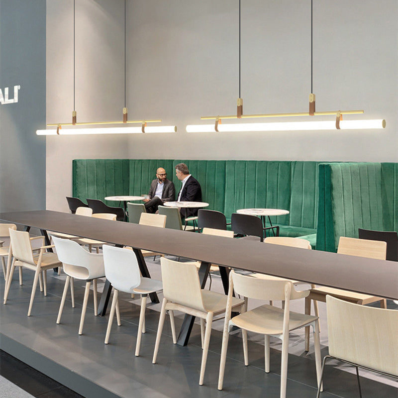 Freyza | Suspension linéaire moderne Inari noire et dorée – Cuisine et salle à manger modernes
