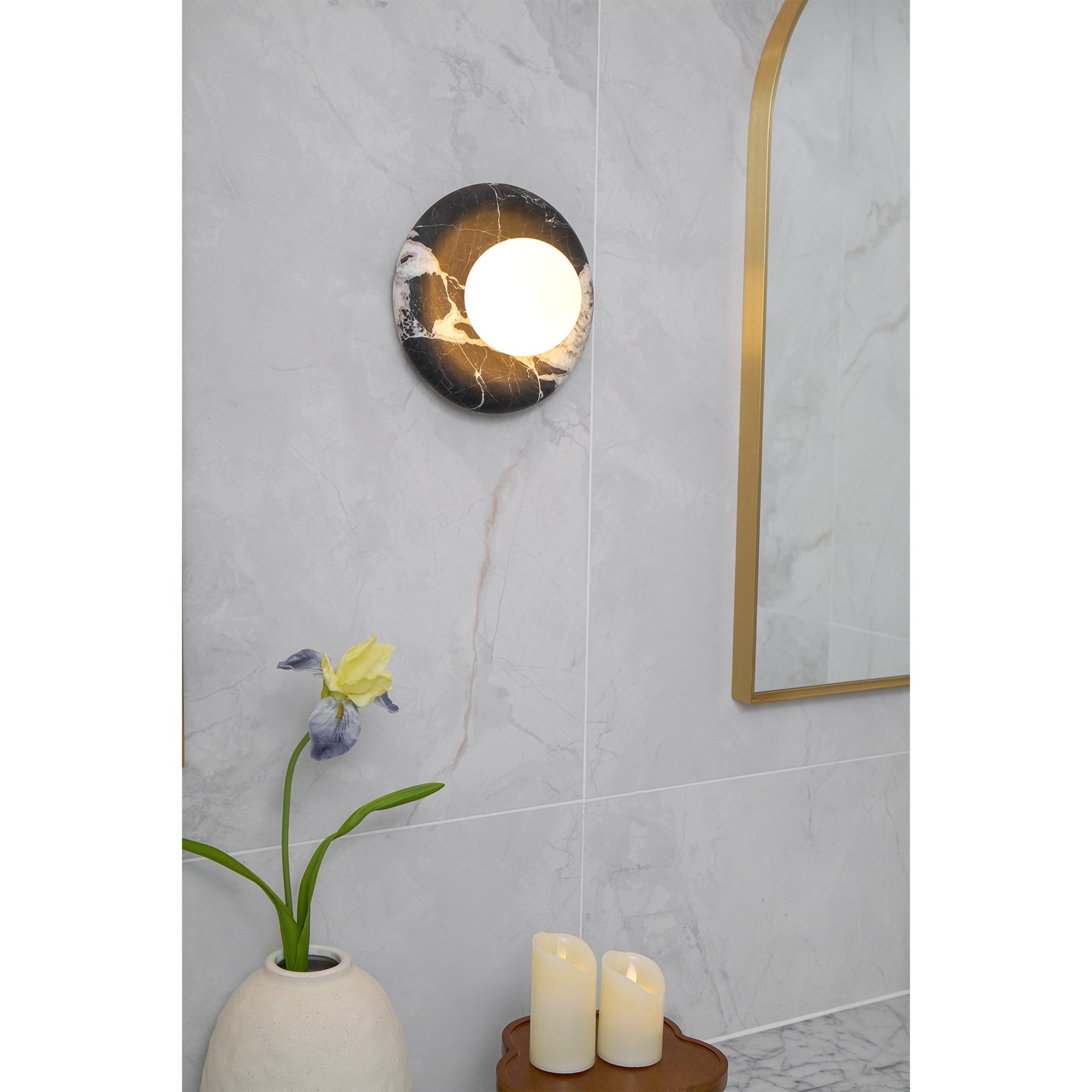 Freyza | Applique murale Uvinos en marbre noir – chambre, couloir