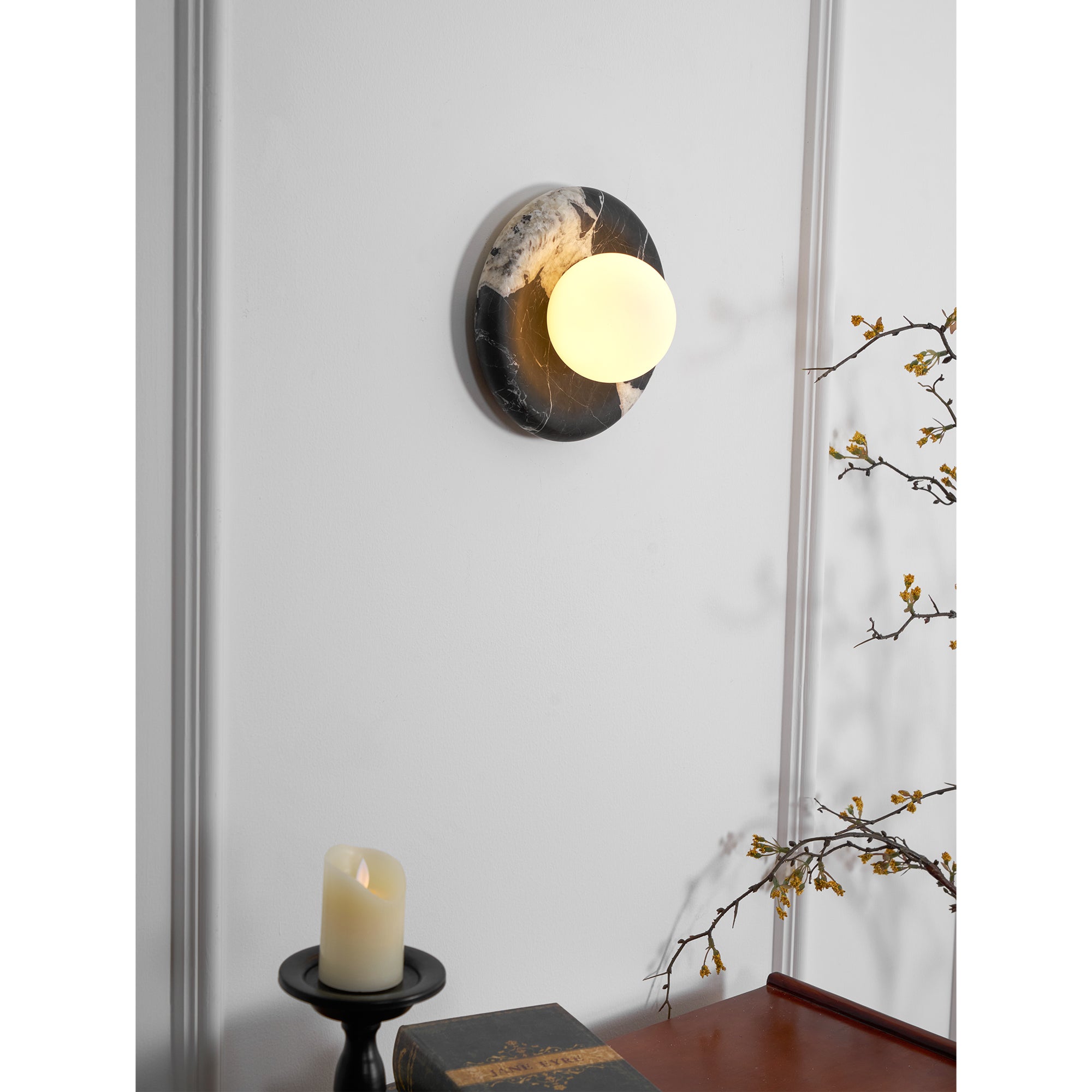 Freyza | Applique murale Uvinos en marbre noir – chambre, couloir