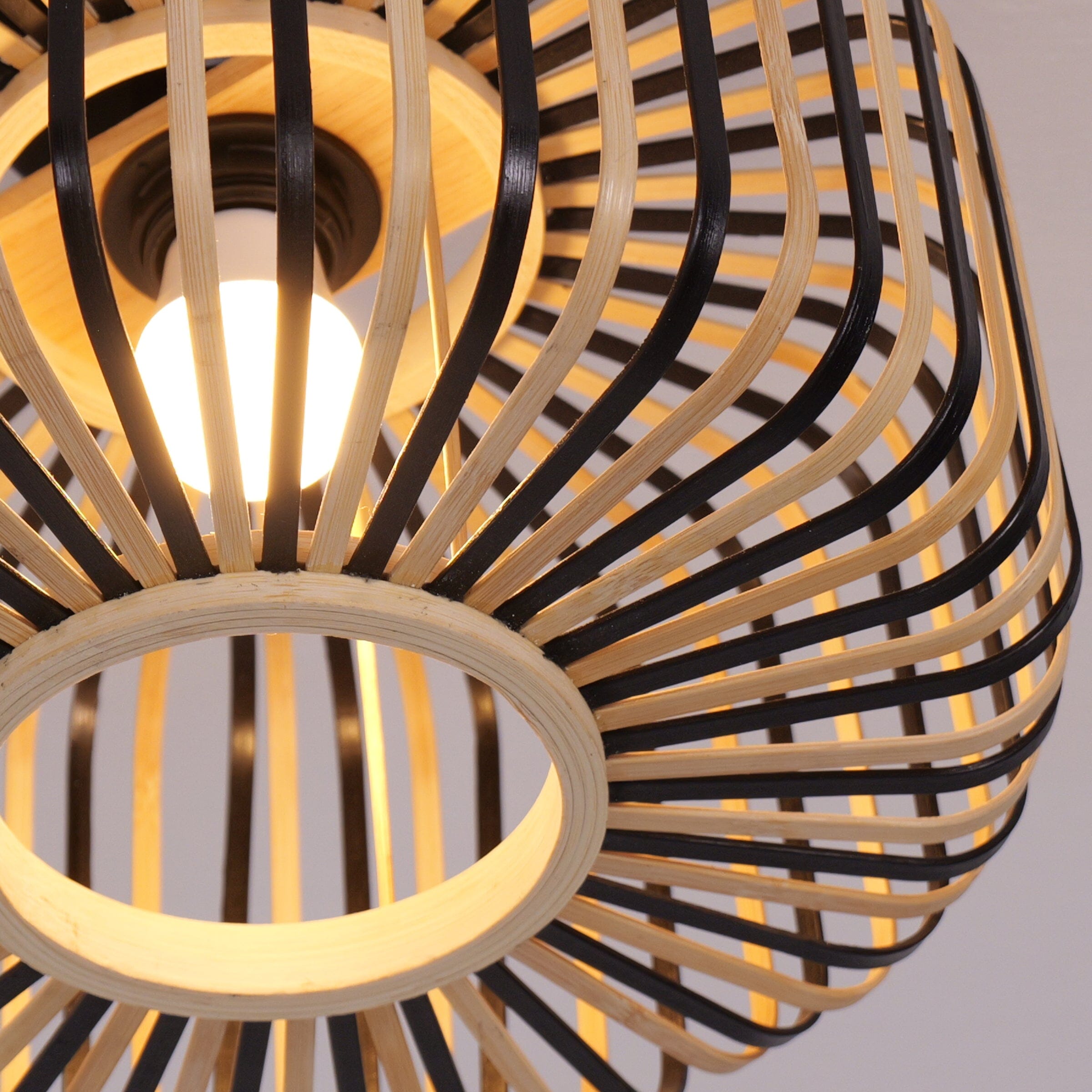 Freyza - Lightsin Black Modern Ceiling Light – Handwoven Bamboo Pendant Light for Living Room, Bedroom & Kitchen