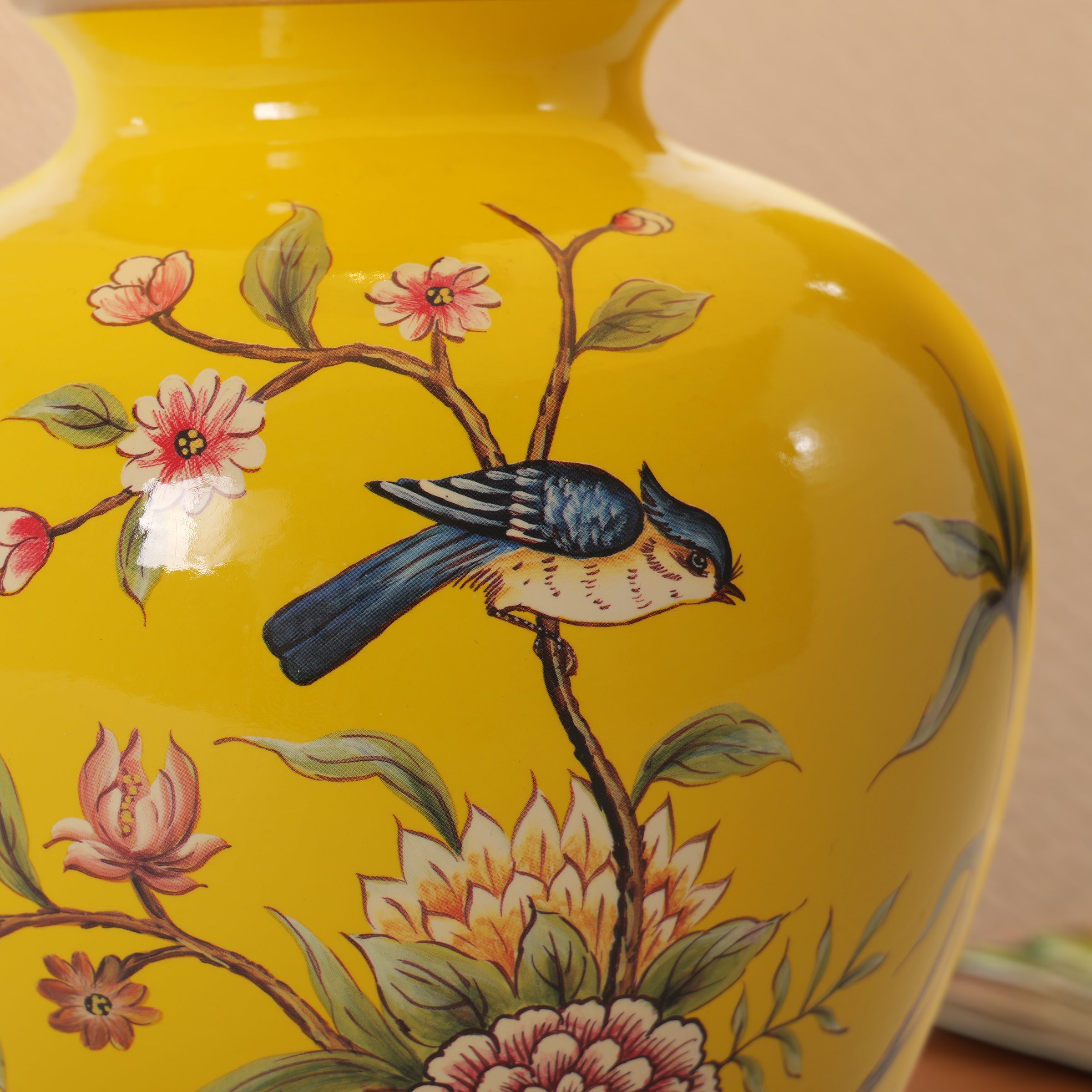 Ceramic Elegance | Timeless Hand-Painted Chinoiserie Table Lamp Collection 39