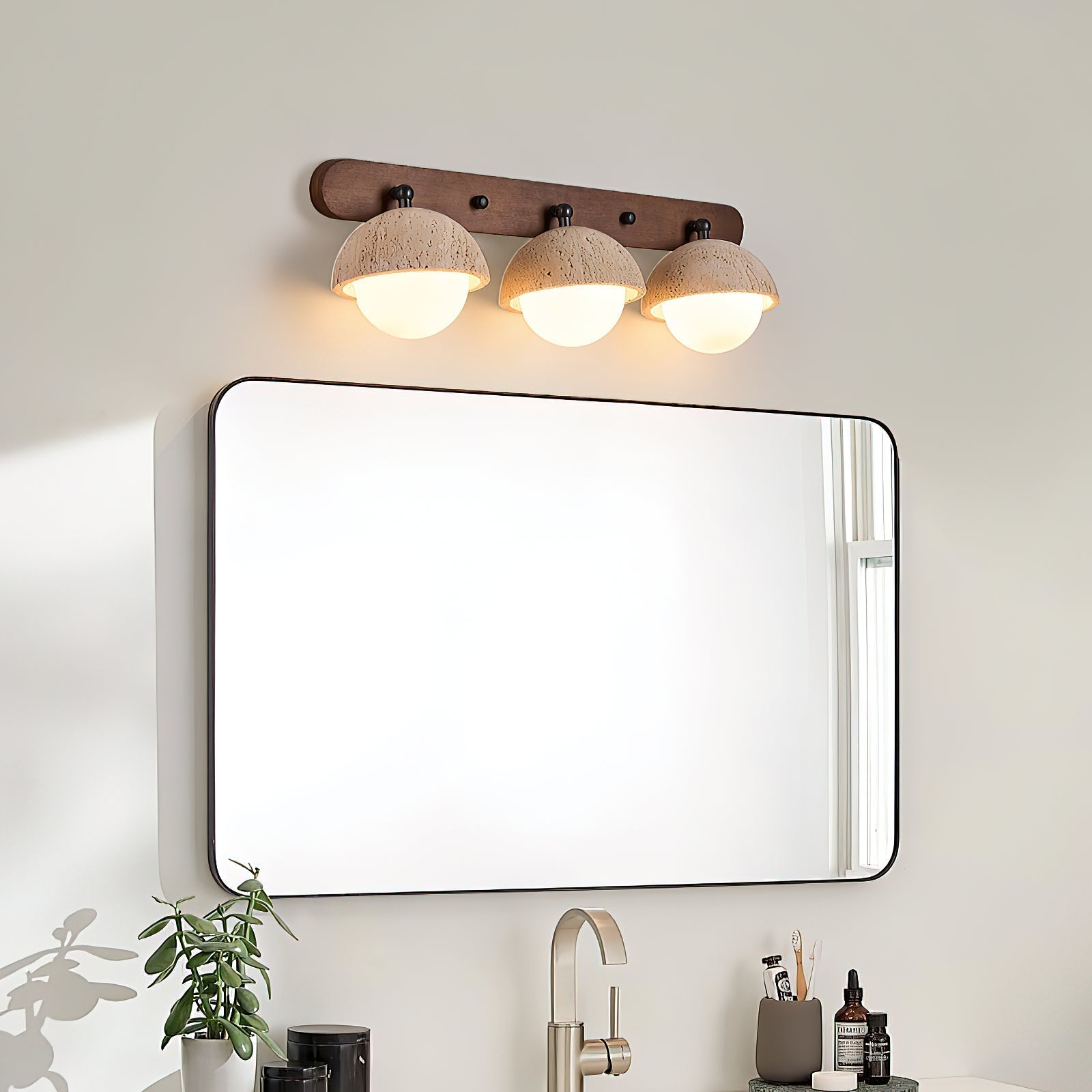 Freyza | Vodora Wandleuchte aus Holz und Travertin – Schlafzimmer, Flur