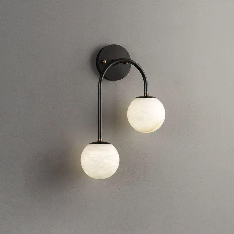 Freyza | Elthaila Wandleuchte aus Messing und Alabaster – Schlafzimmer, Flur