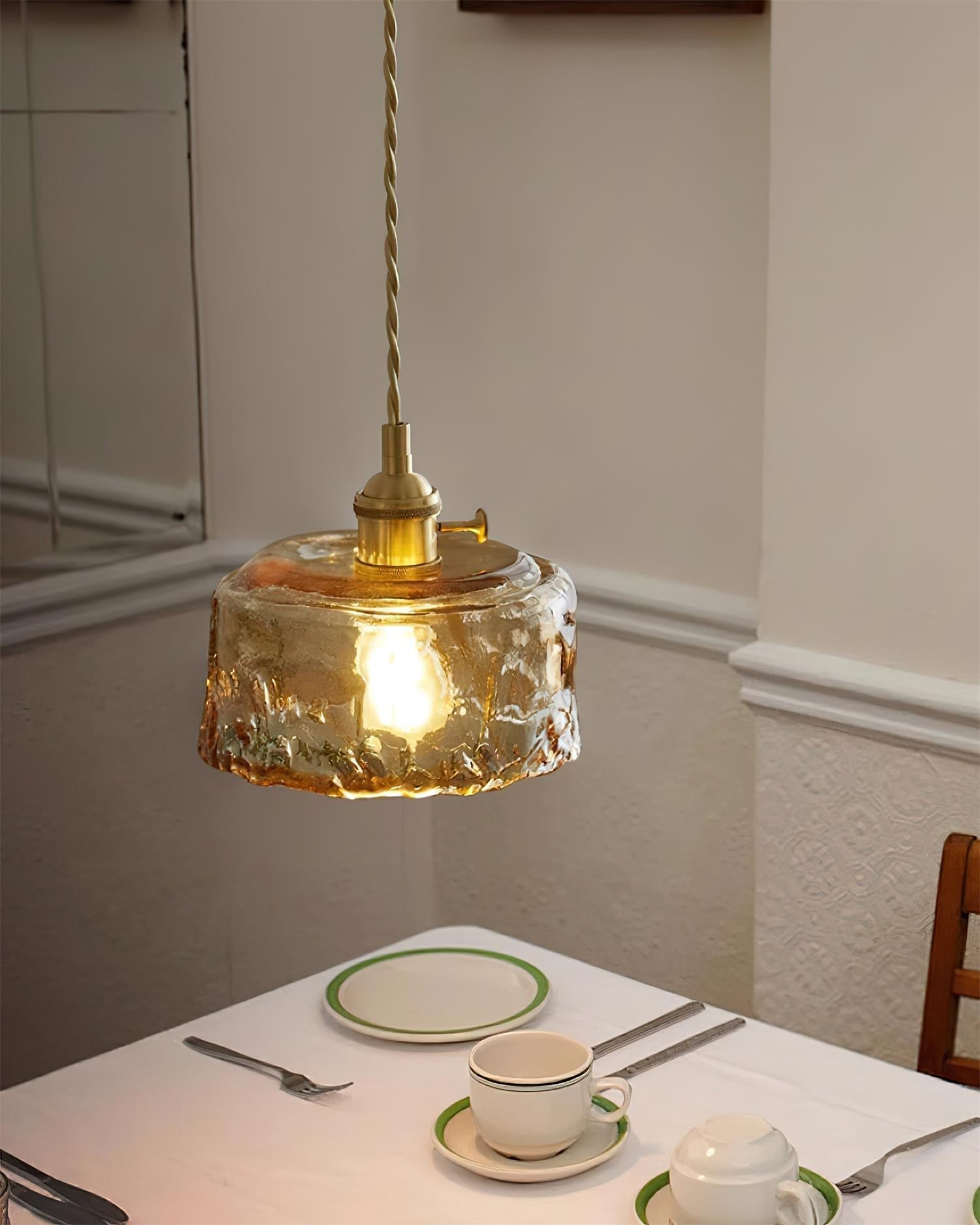 Freyza | Lampe à suspension vintage en verre ambré Amberlyn – Cuisine et salle à manger vintage