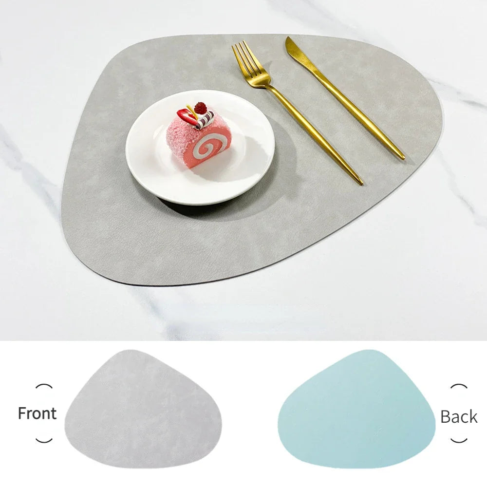 Sets de 4 ou 6 sets de table en similicuir | Forme de goutte, antidérapants, 42,4 cm