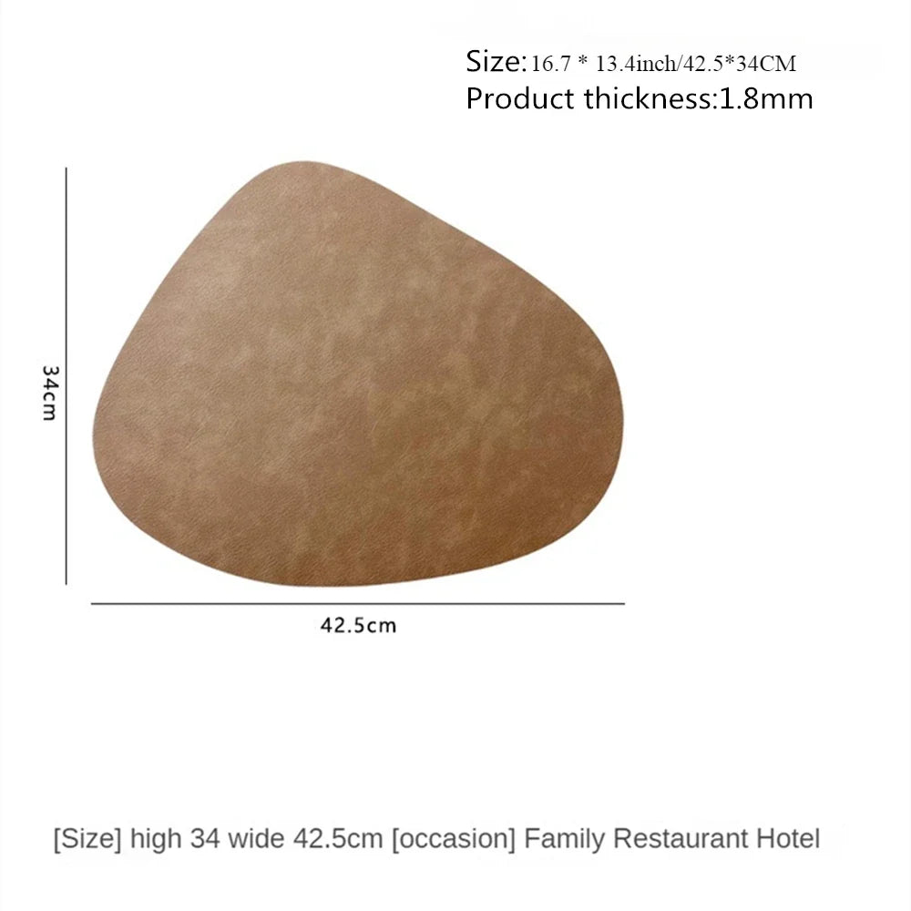 Sets de 4 ou 6 sets de table en similicuir | Forme de goutte, antidérapants, 42,4 cm