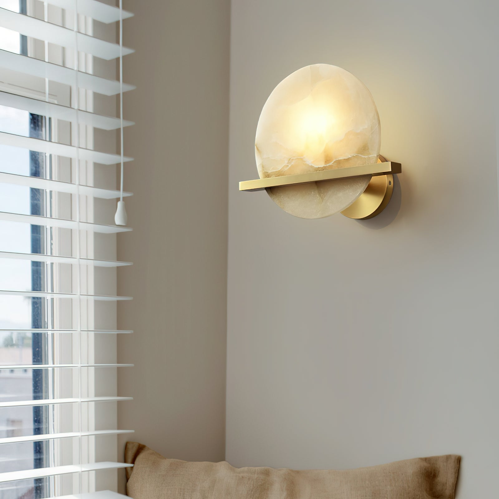 Freyza | Vatalisra Alabaster Wall Wall Light – Bedroom Hallway