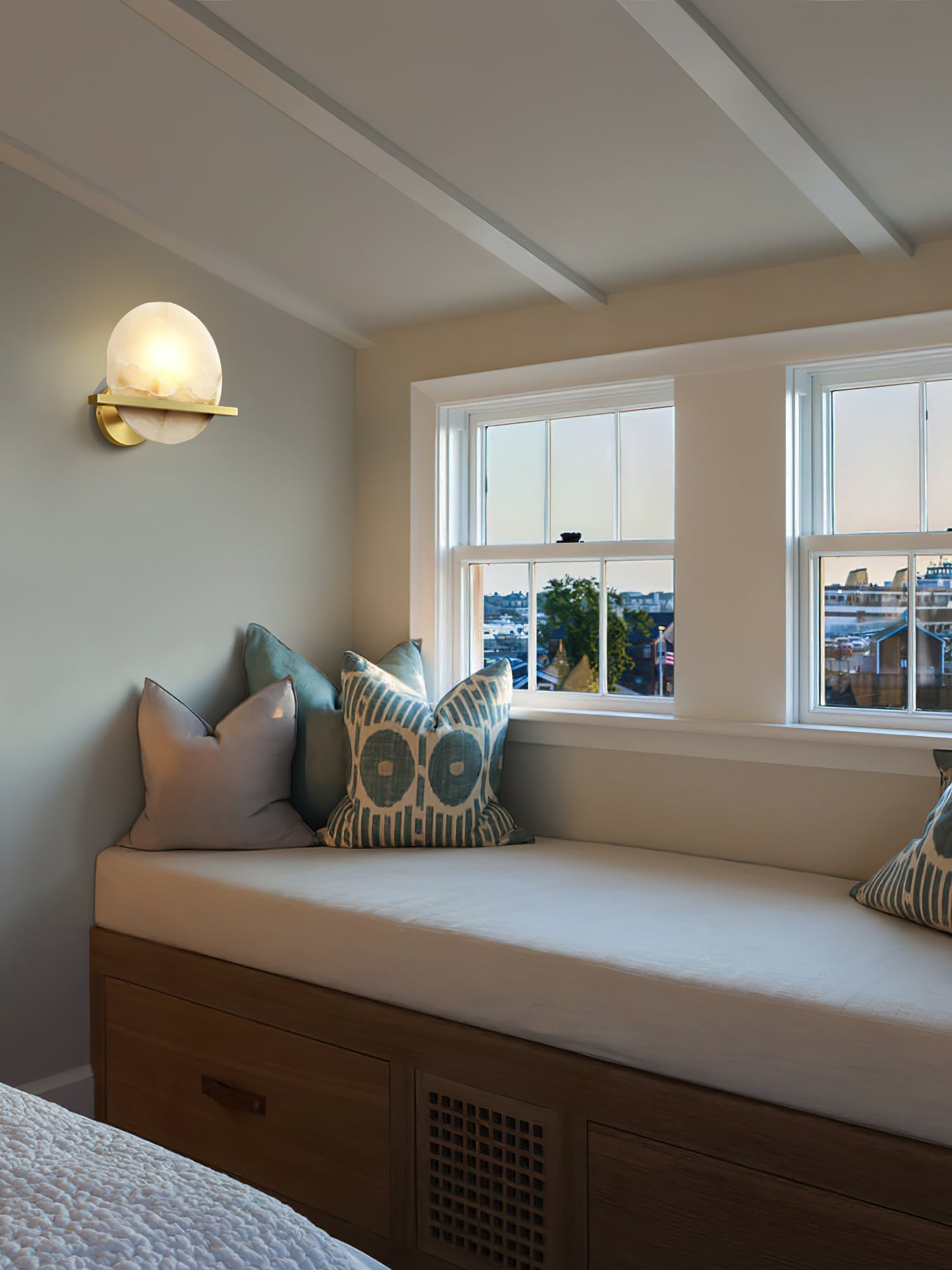 Freyza | Vatalisra Alabaster Wall Wall Light – Bedroom Hallway