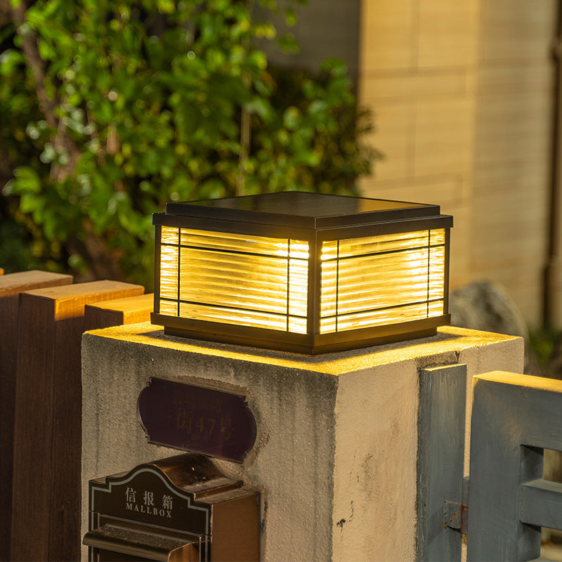 Freyza - Solara | Stylish Eco-Friendly Solar Garden Post Light for Outdoor Spaces