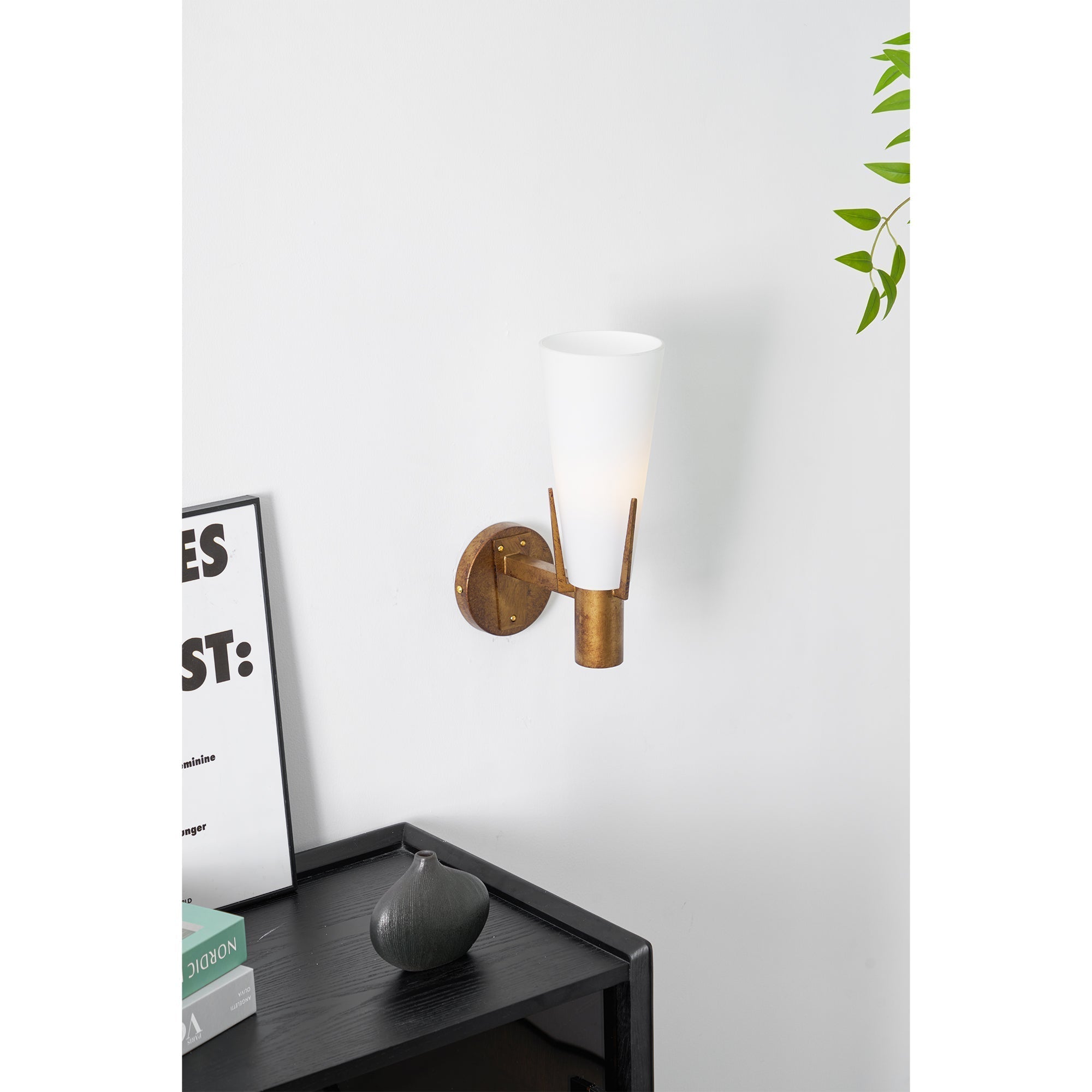 Freyza | Vatalel Modern Nordic Glass Wall Light – Modern Bedroom Hallway
