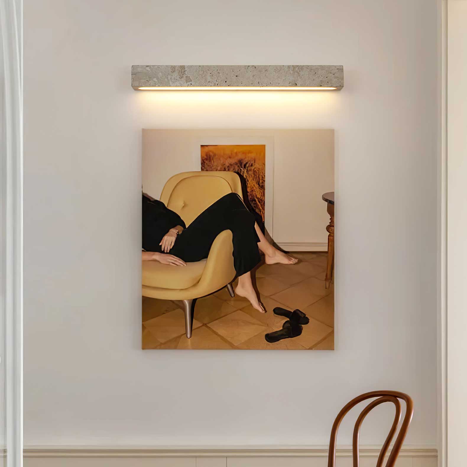 Freyza | Applique murale suspendue en travertin Ardora – chambre, couloir