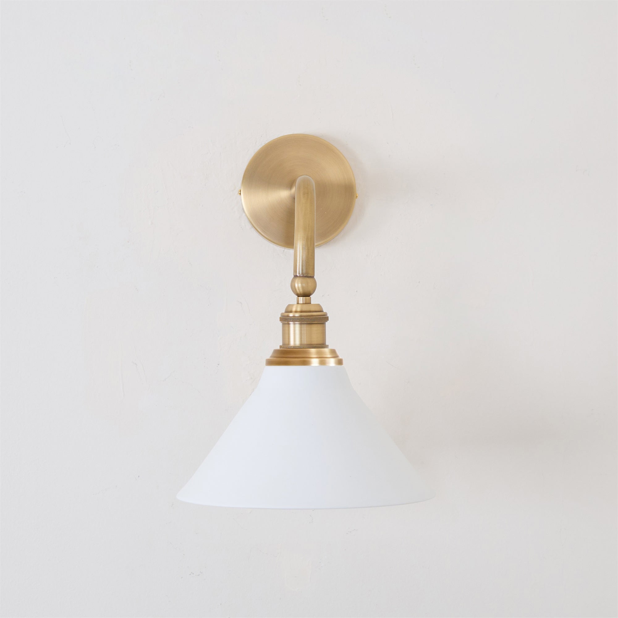 Freyza | Zomareth Ceramics Wall Ceramic Wall Light – Bedroom Hallway