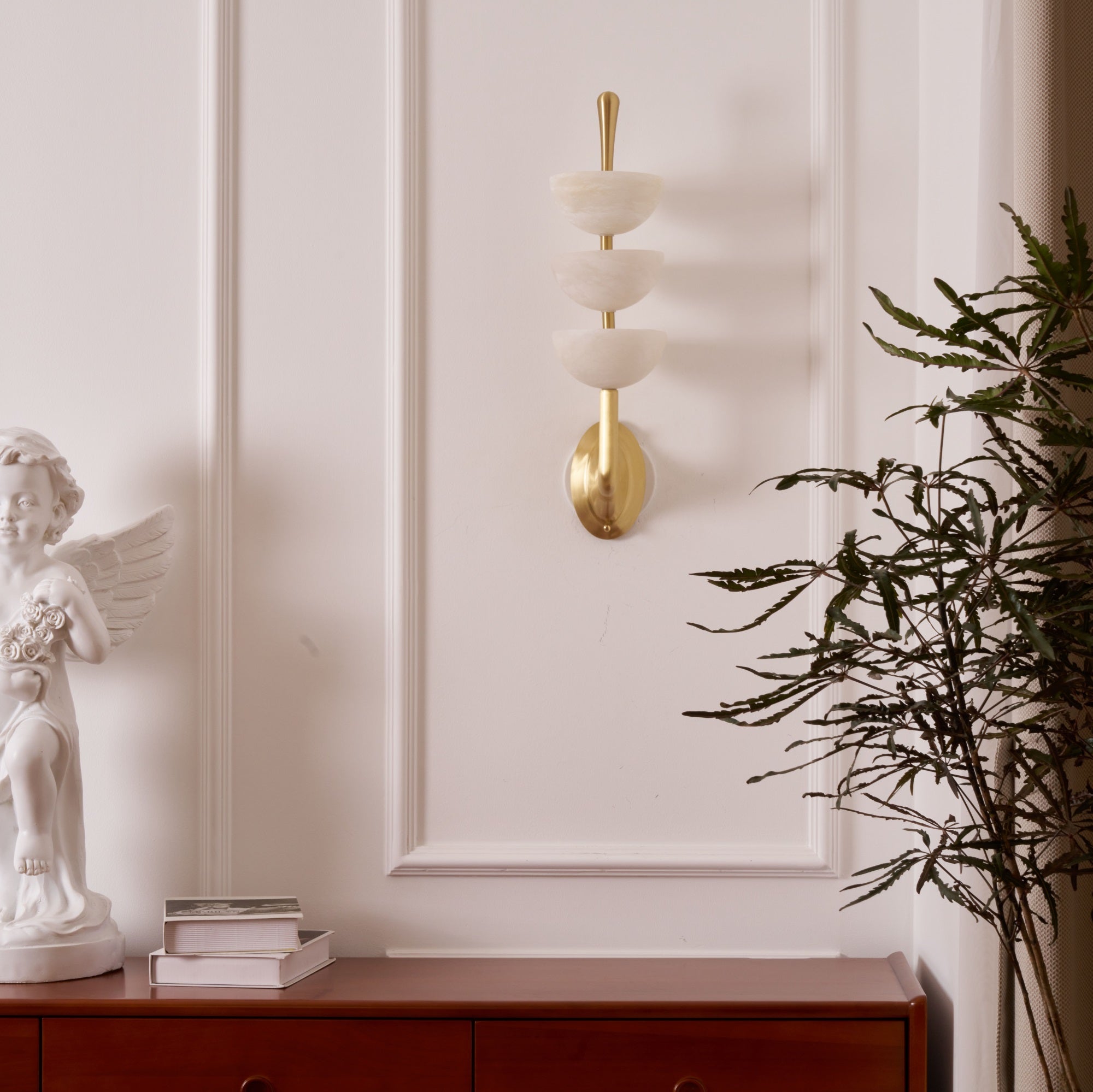 Freyza | Vitheiel Art Alabaster Wall Light – Bedroom Hallway