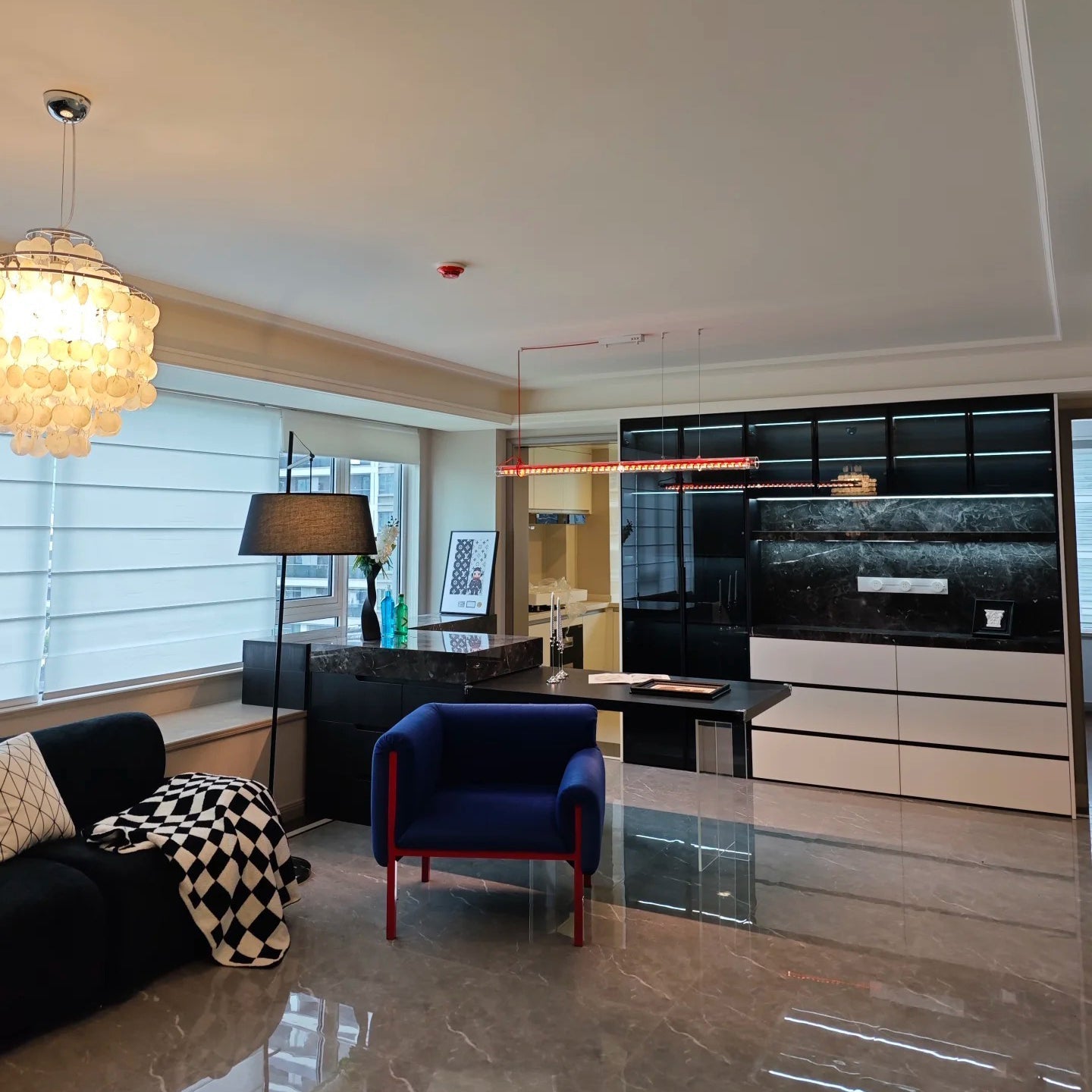 Freyza | Cata Linear LED Glass Pendant Light – Kitchen Dining Room