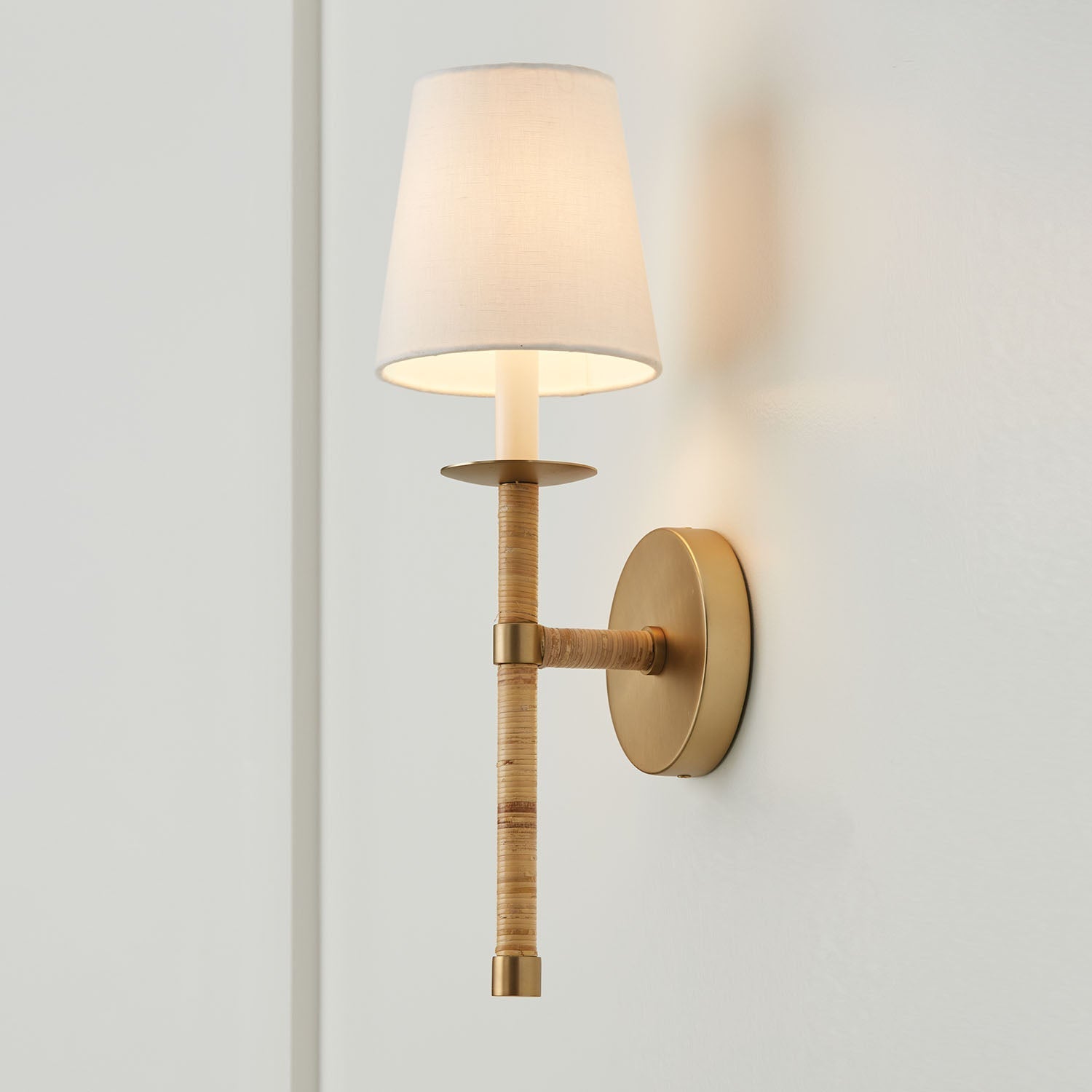 Freyza | Conoror Elegance Vintage Brass Fabric Wall Light – Vintage Bedroom Hallway