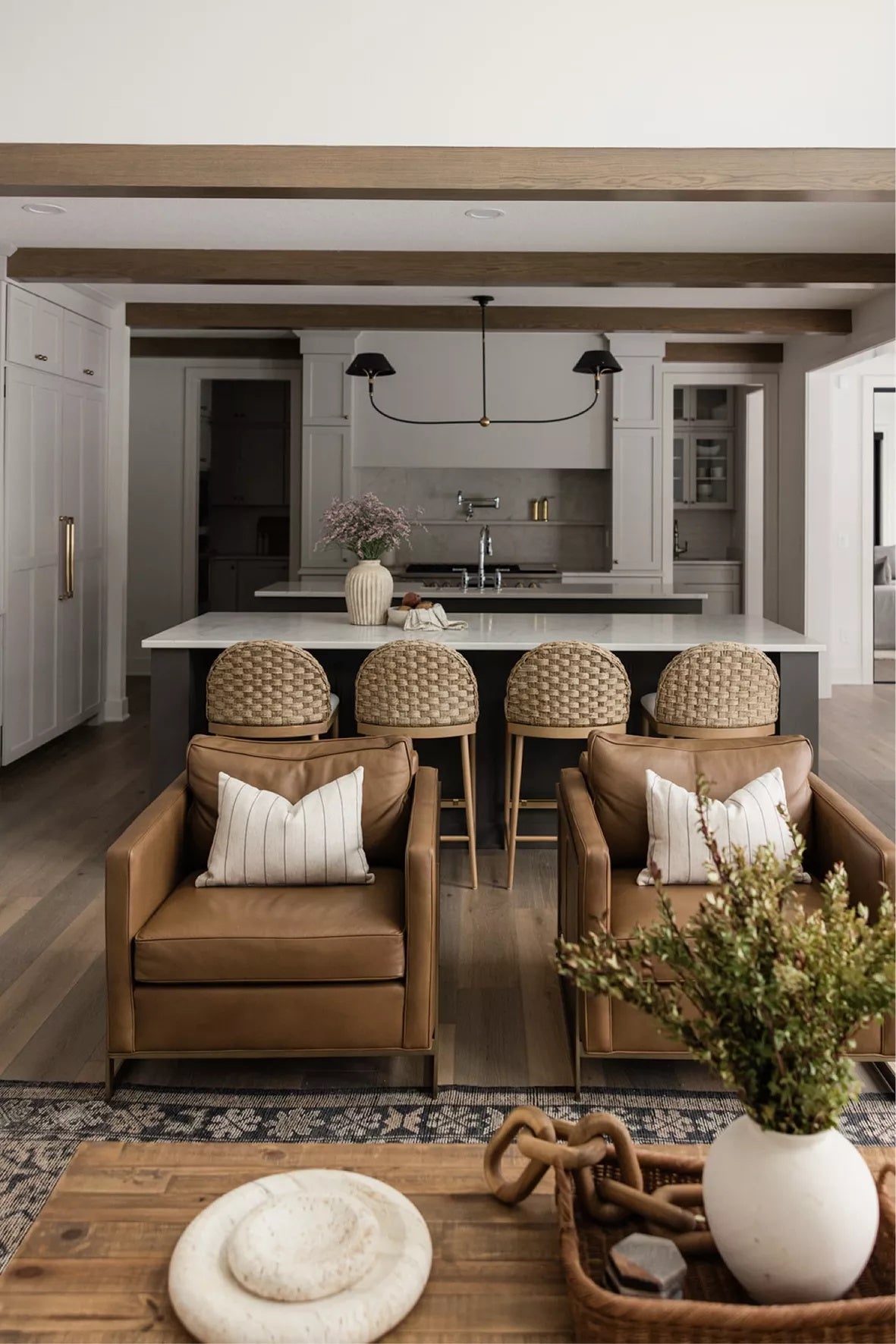 Freyza | Turlington Vintage Industrial Brass Chandelier – Industrial Dining Room Living Room