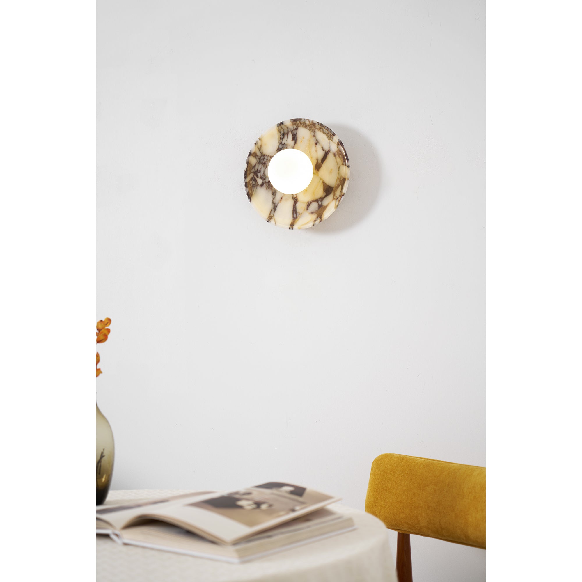 Freyza | Cacariel-Marmor-Glas-Wandleuchte mit Glasmurmel – Schlafzimmer, Flur