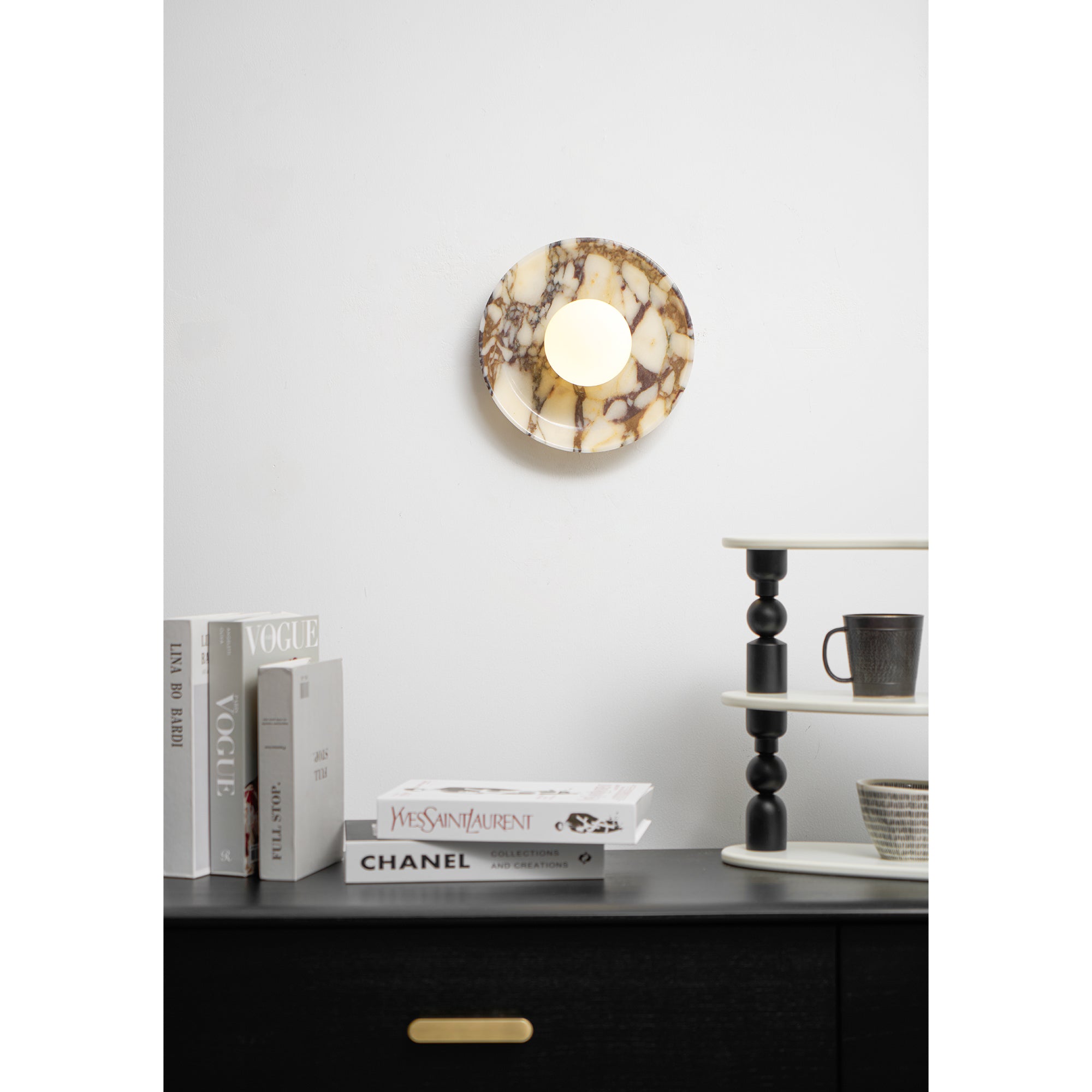 Freyza | Cacariel-Marmor-Glas-Wandleuchte mit Glasmurmel – Schlafzimmer, Flur
