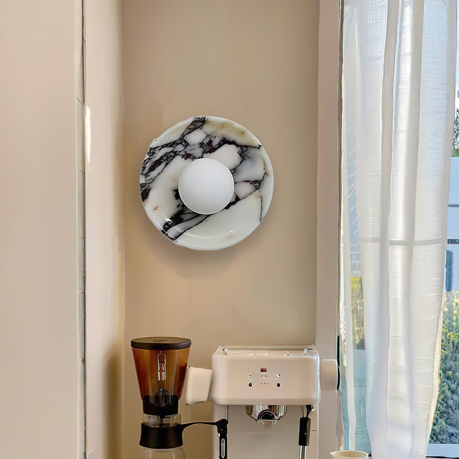 Freyza | Cacariel-Marmor-Glas-Wandleuchte mit Glasmurmel – Schlafzimmer, Flur