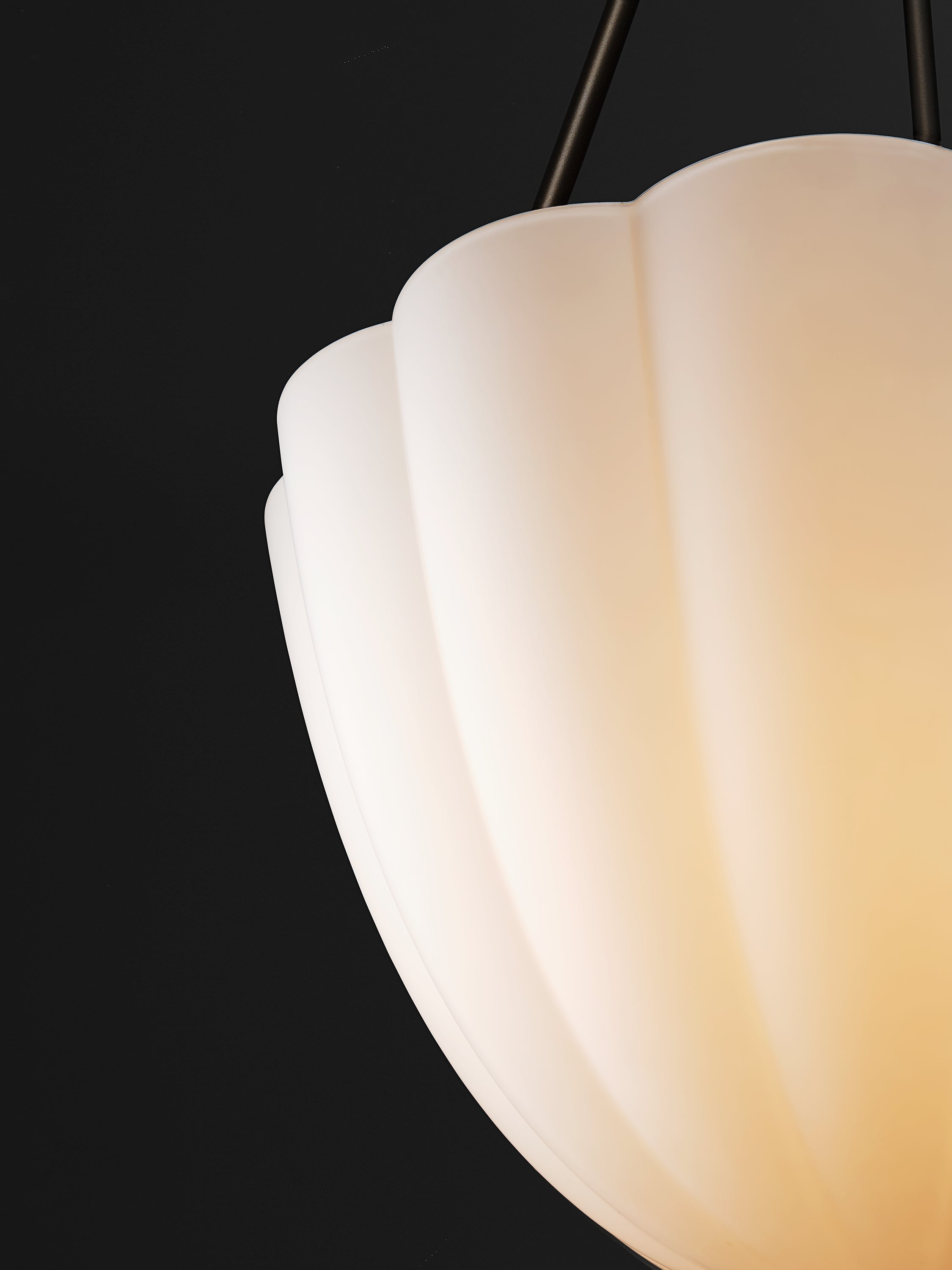 Freyza | Vavelel Messing-Glas-Pendelleuchte – Küche, Esszimmer