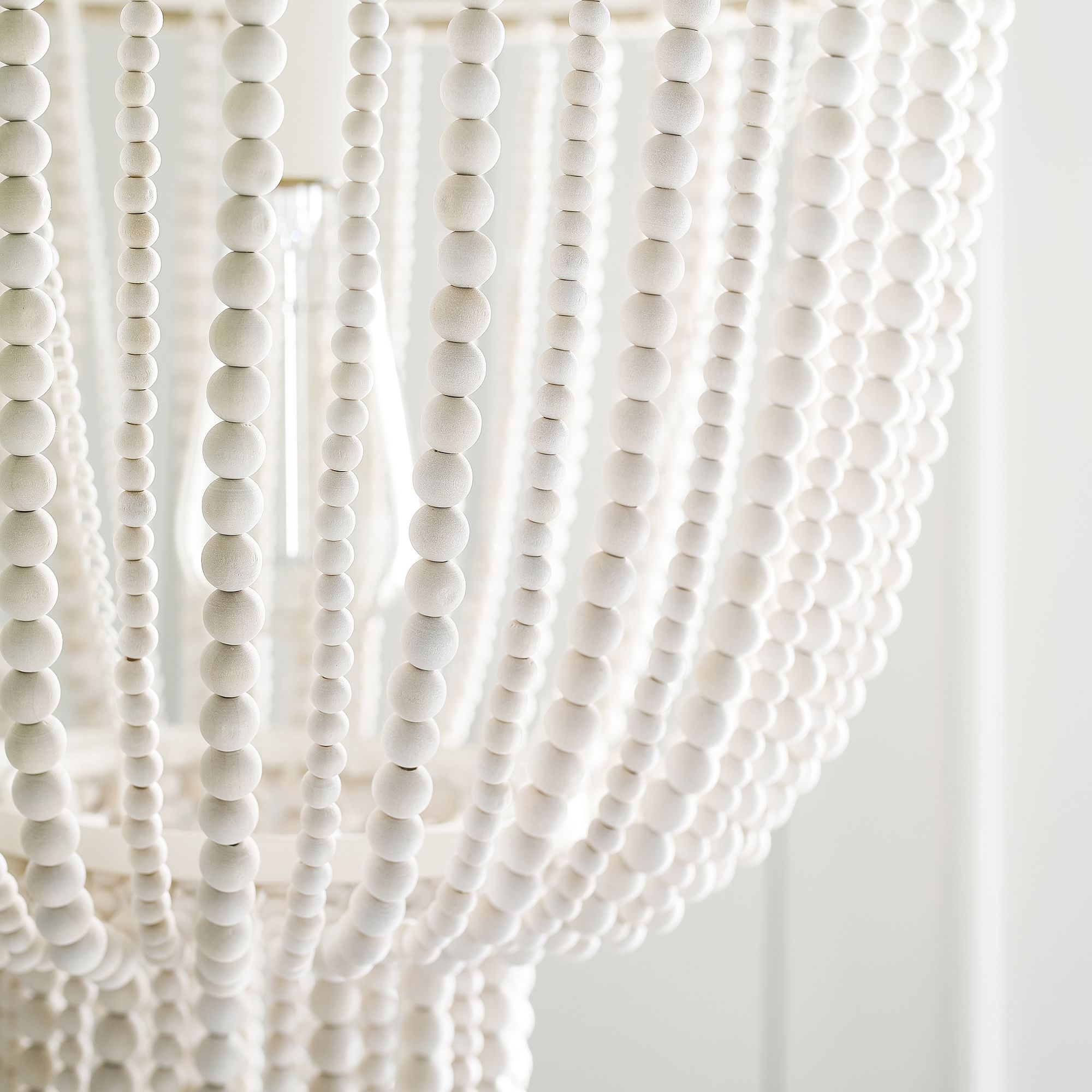 Freyza | Himinuvyi Modern Beaded Wood Chandelier – Modern Dining Room Living Room